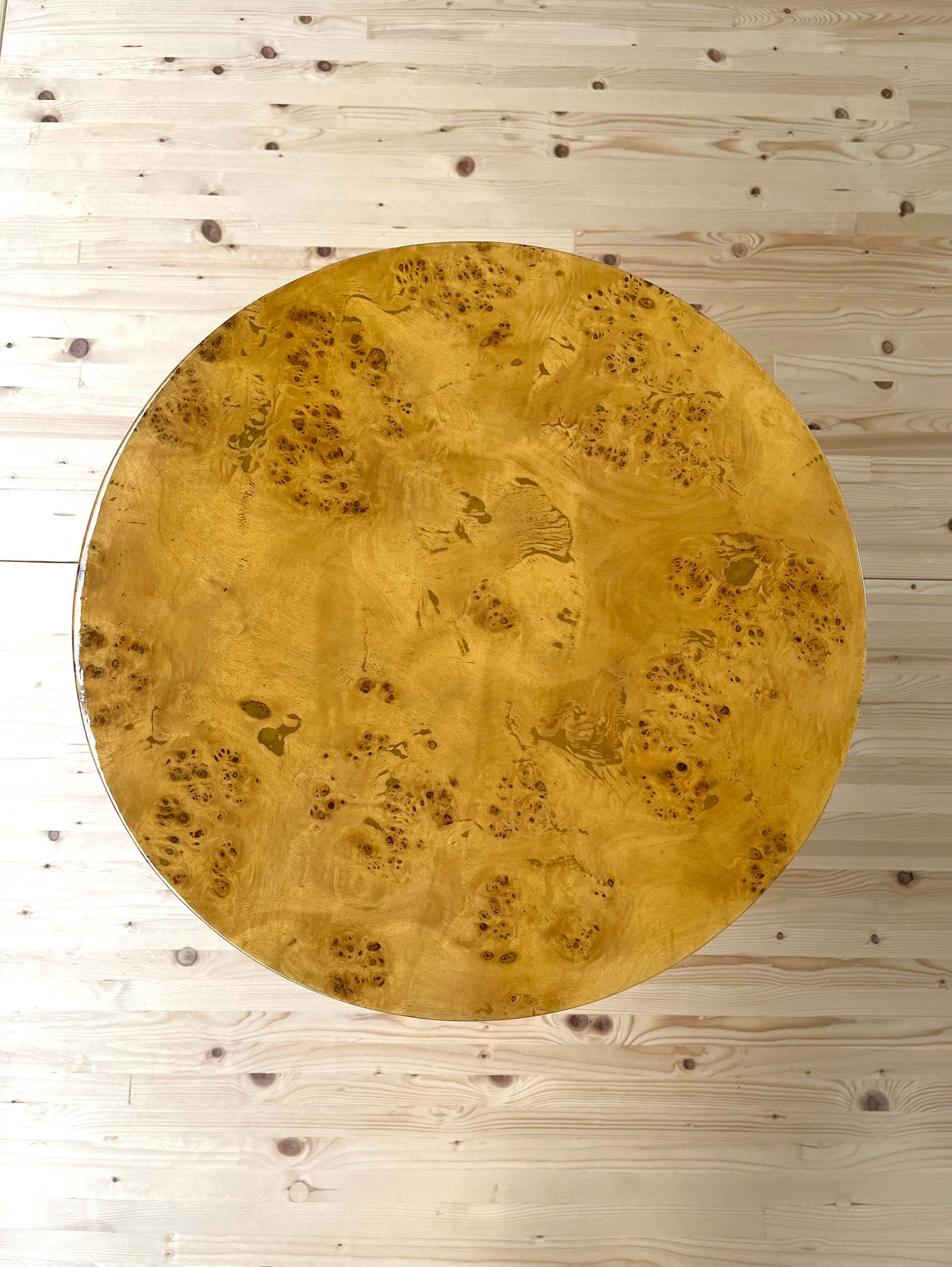 Round Side Table Classic Baroque Style Coffee Table In Yellow Color Wooden End Table