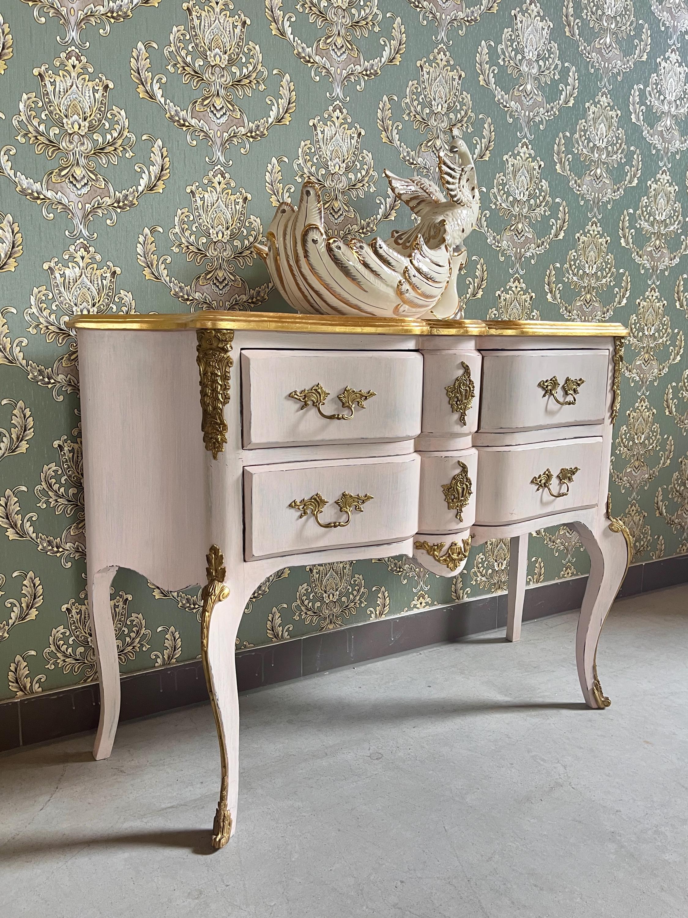 Pink Baroque Chest of Drawers Hand-Brushed Solid Beech Wood 3-Drawer Dresser