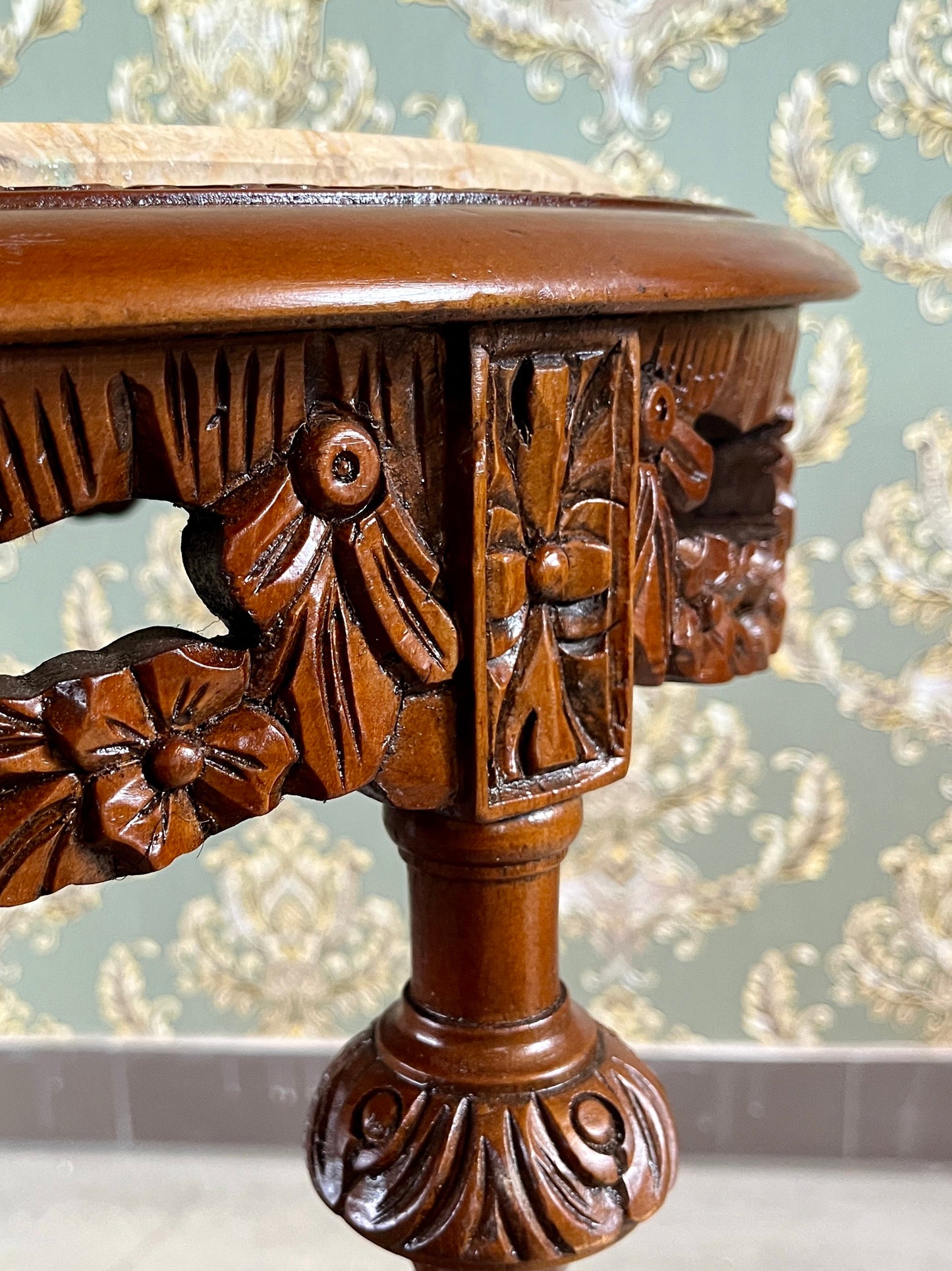 Side Table French Baroque Style with Beige Marble Top Coffee Side Table Antique Style Wooden Table for Home Decor