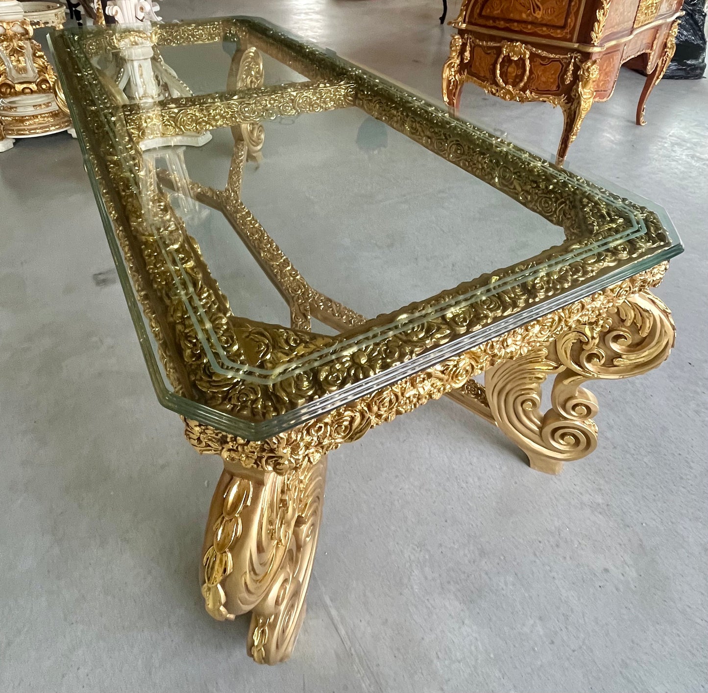 Huge Dining Table Glass Top Extra Long Table Royal Baroque Style Glass Top Table in Gold Finish for Big Family or Hotel Decotation