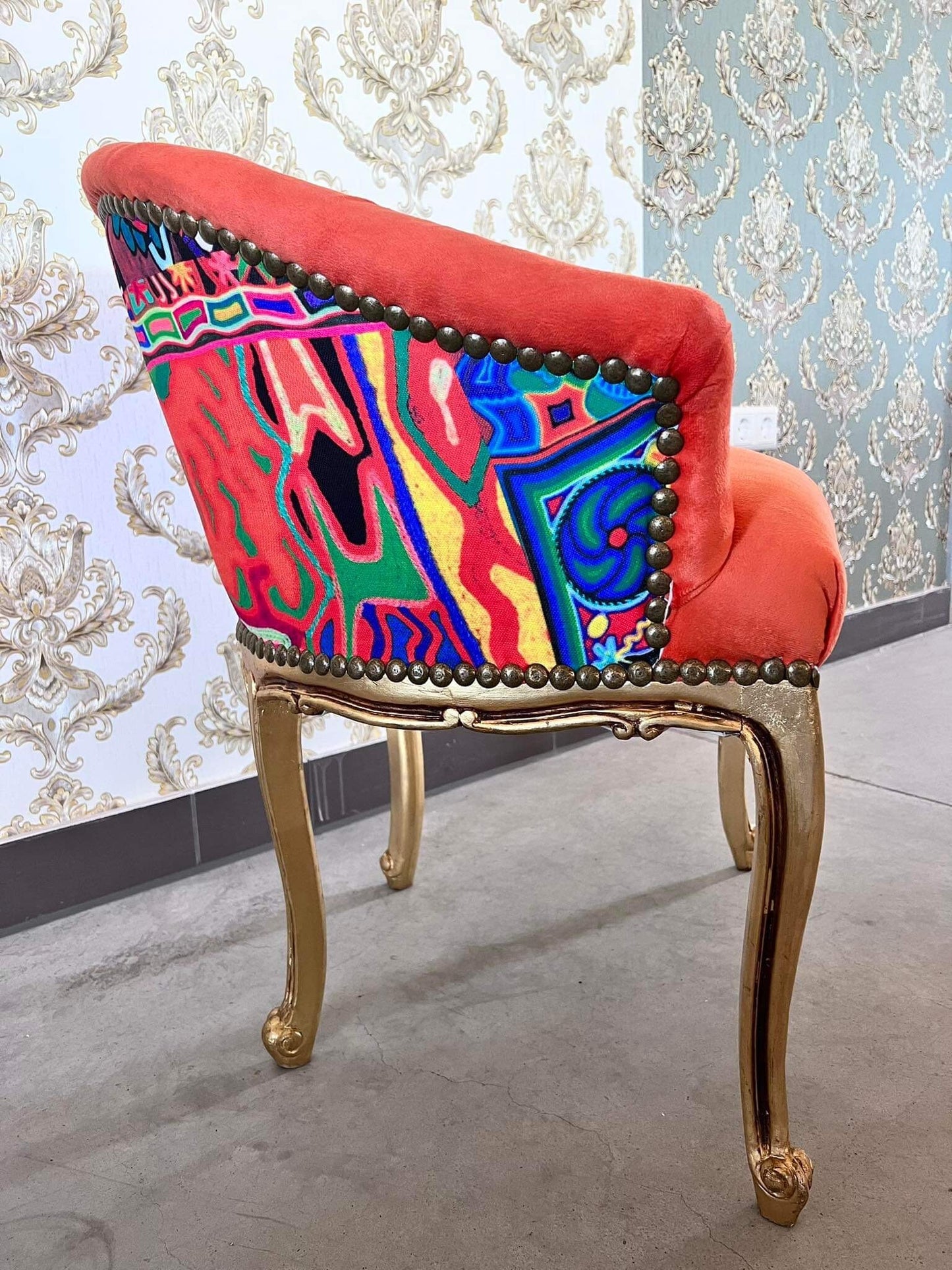 Chair Velvet Red Baroque Rococo Style Tufted Armchair Red Velvet Coloful Print for Café Chair Tufted Velvet Chair Red Orange for Lounge Room
