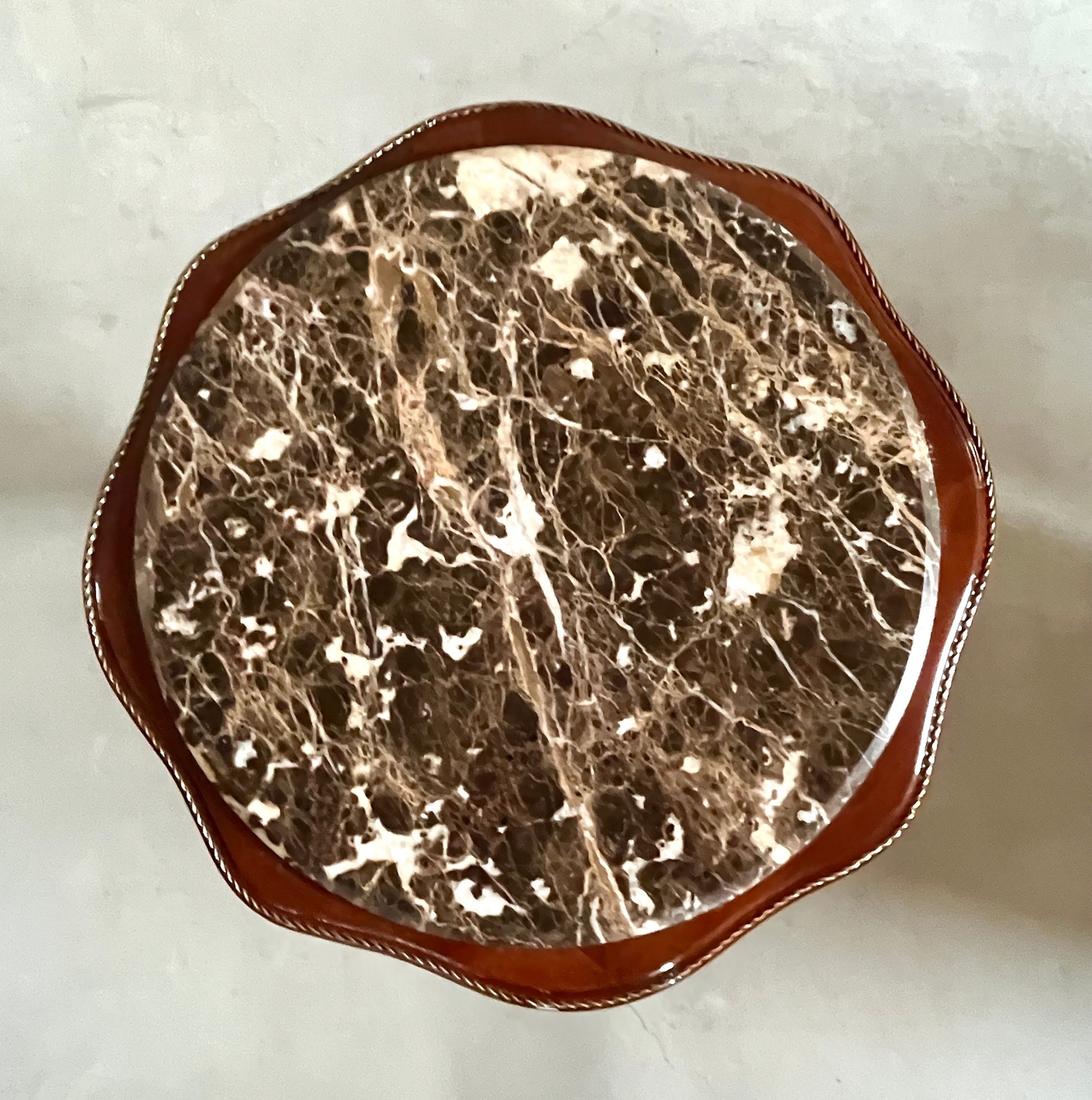 Side Table Marble Top Retro Baroque Style Tea Table Café Table Antique Style Wooden Table with Marble Top for Home Decor