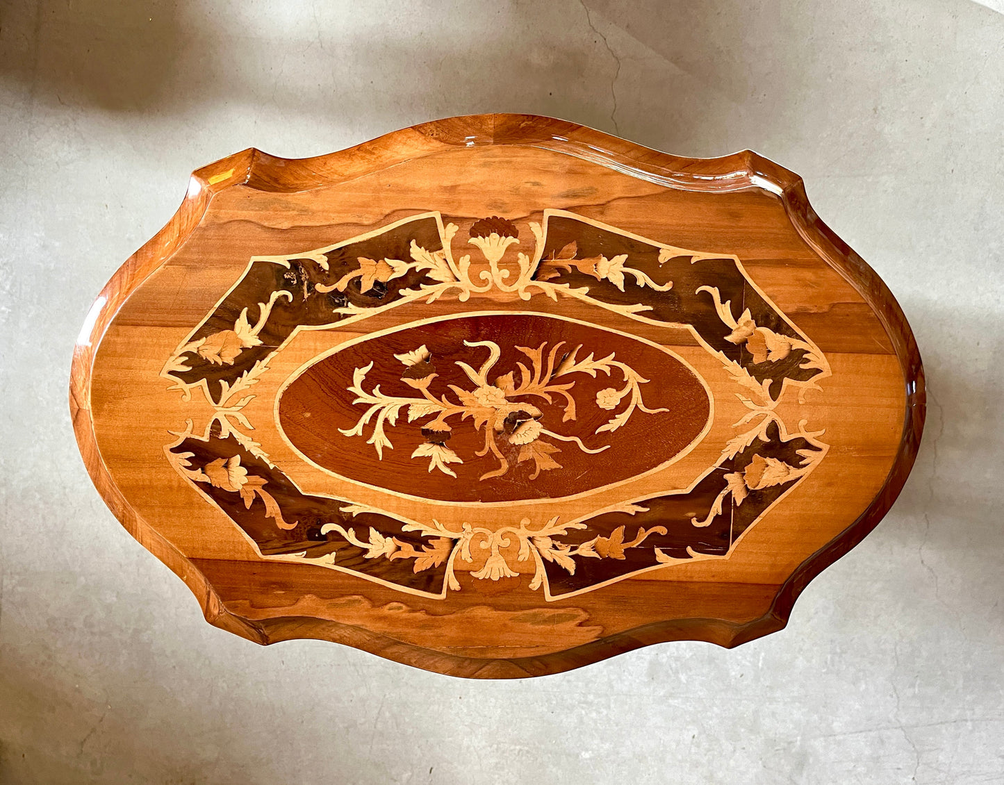 Side Table French Antique Style Wooden Brown Coffee Table Retro Baroque Style Side Table for Home Decor