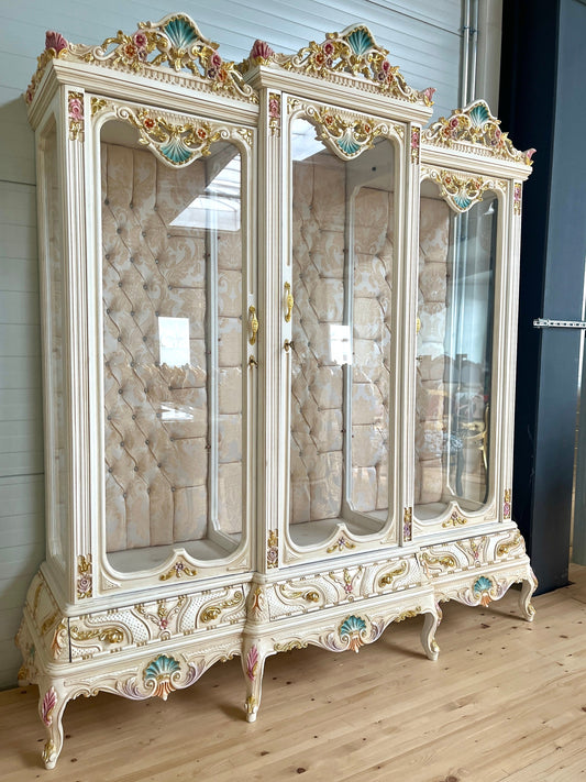 Deluxe Display Cabinet French Baroque Style Huge Showcases in Beige for House Decor for Hotel Lobby -LIMITED ITEM
