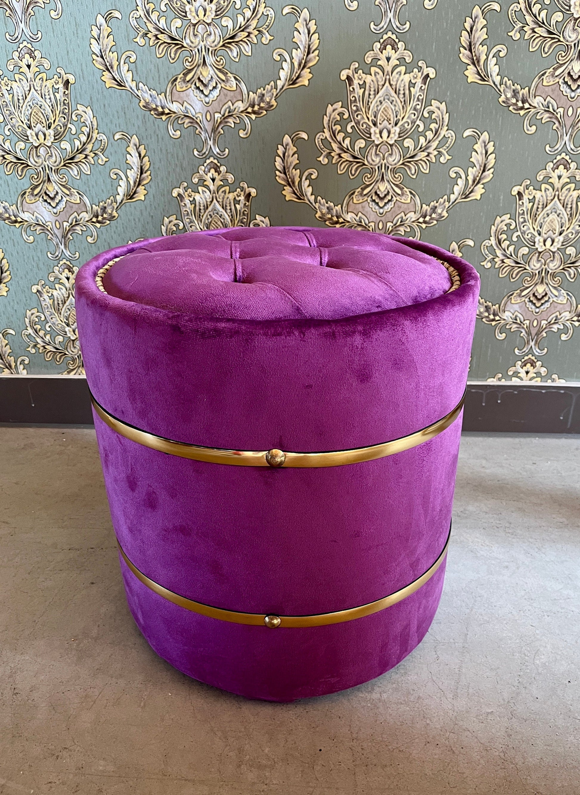 Ottoman Colorful Baroque Style Stool Nostalgic French Handmade Style Ottoman for Home Decor in Rich Velvet Purple Blue Red Beige