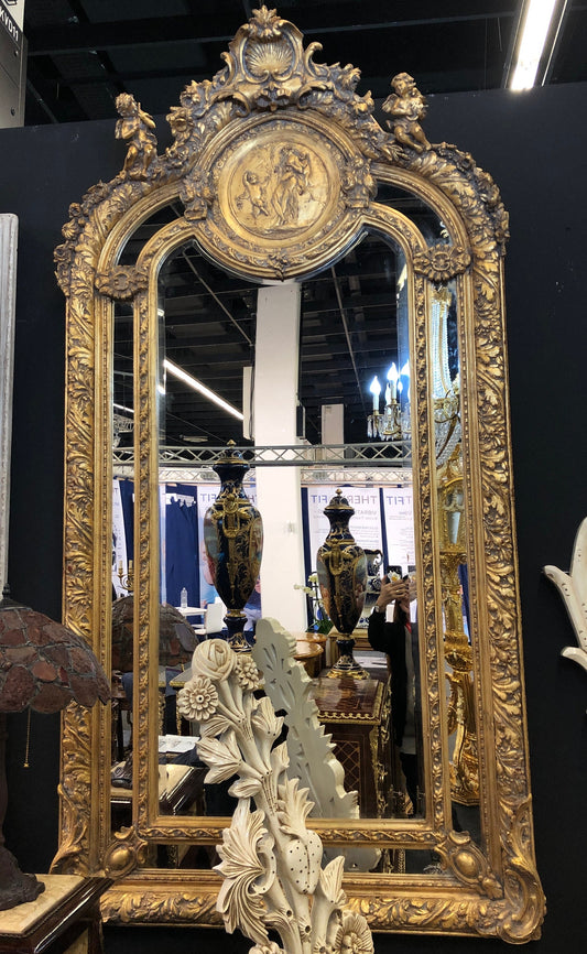 Floor Mirror French Baroque Style with Decorative Floral Angel Sculpture Frame Nostalgic Antique Style Mirror in Gold Finish for Home Decor