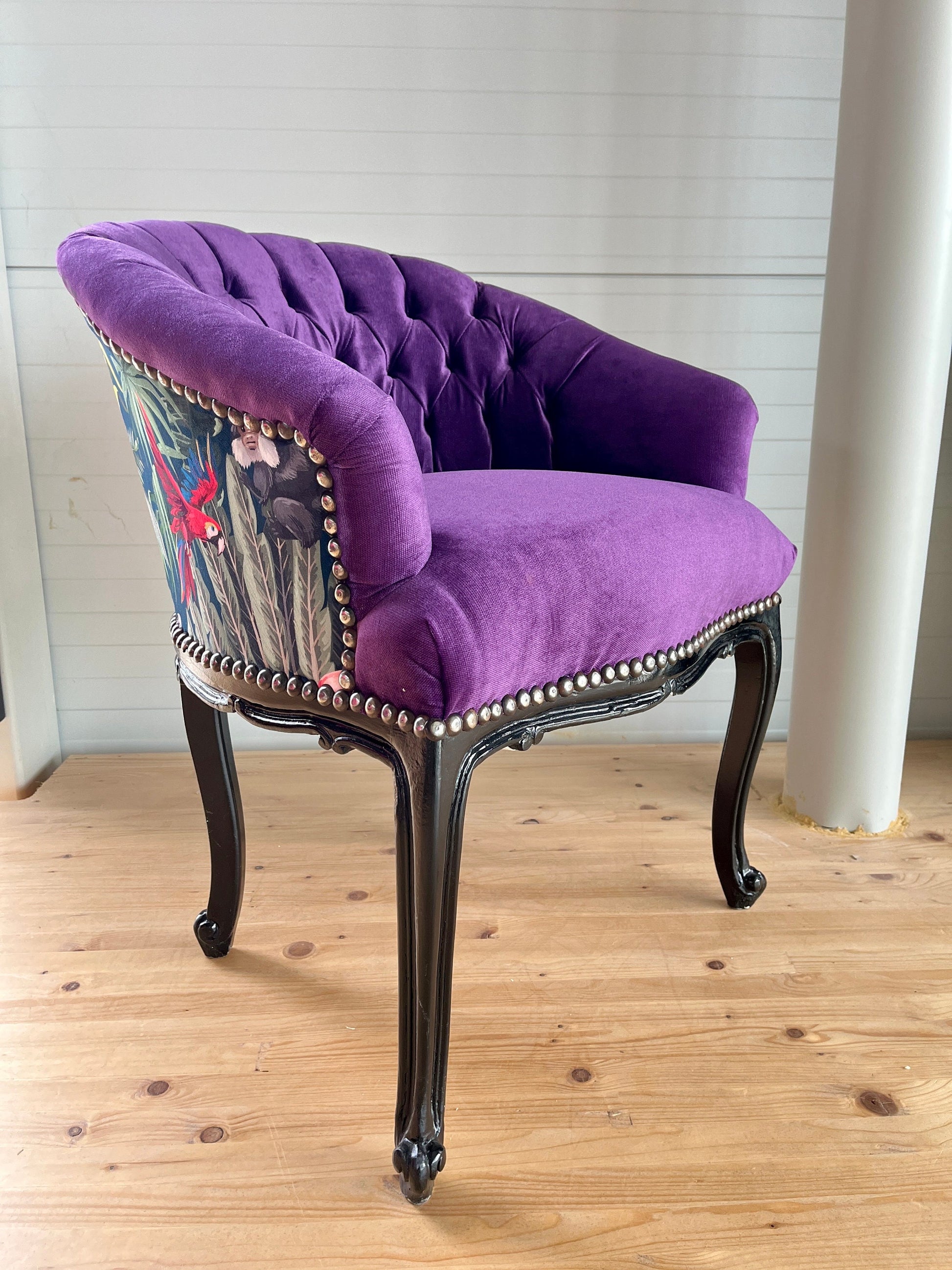 Cocktail Chair Tufted Velvet French Baroque Rococo Style in Floral Jungle Print Bar Chair Tufted Velvet Fuchsia Velvet Purple for Party Deco