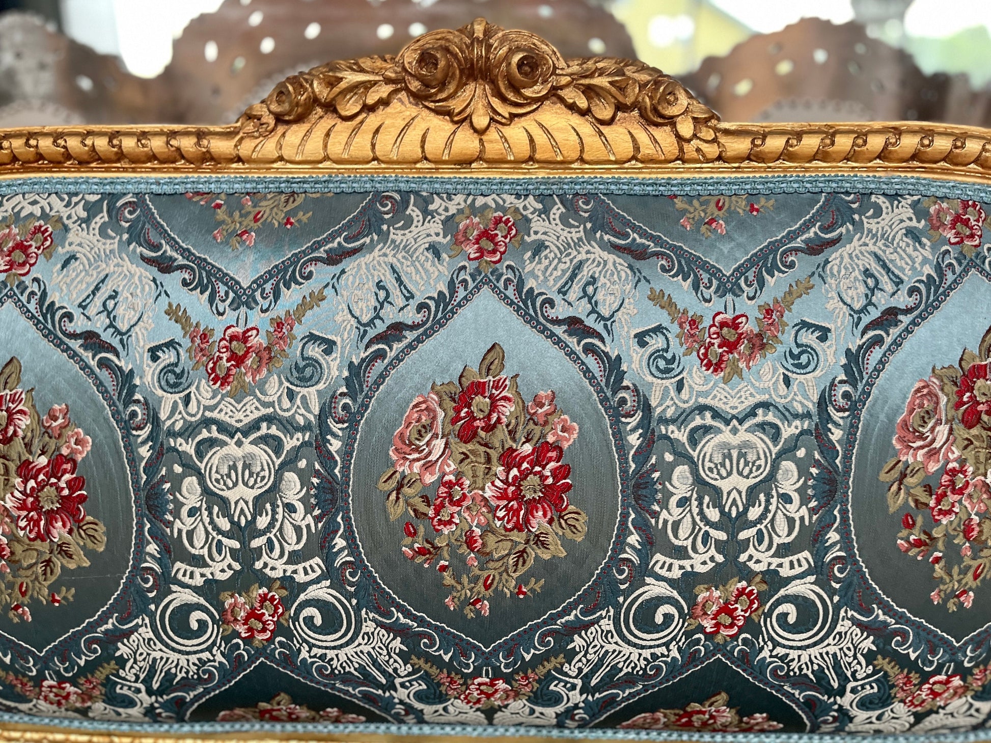 Lounge Sofa Set Blue Flower Pattern French Baroque Rococo Style Sofa Set Royal Antique Style for Hotel Lobby or Home Lounge Room Decor