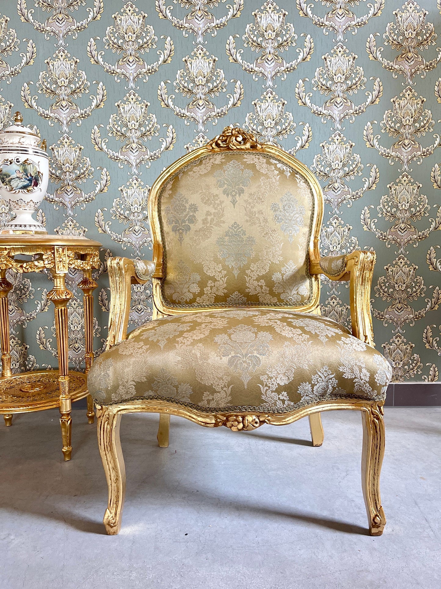 Armchair French Louis Antique Style Chair Royal Baroque Style in Gold Finish Deluxe Fabric in Gold & Black Flower Pattern for Home Décor