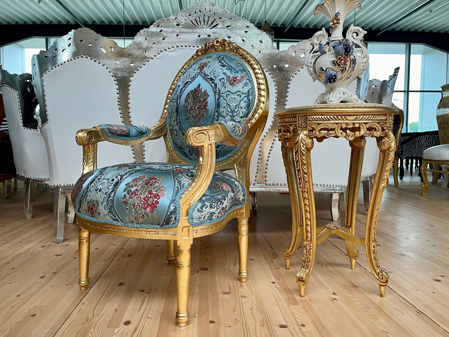 Lounge Sofa Set Blue Flower Pattern French Baroque Rococo Style Sofa Set Royal Antique Style for Hotel Lobby or Home Lounge Room Decor