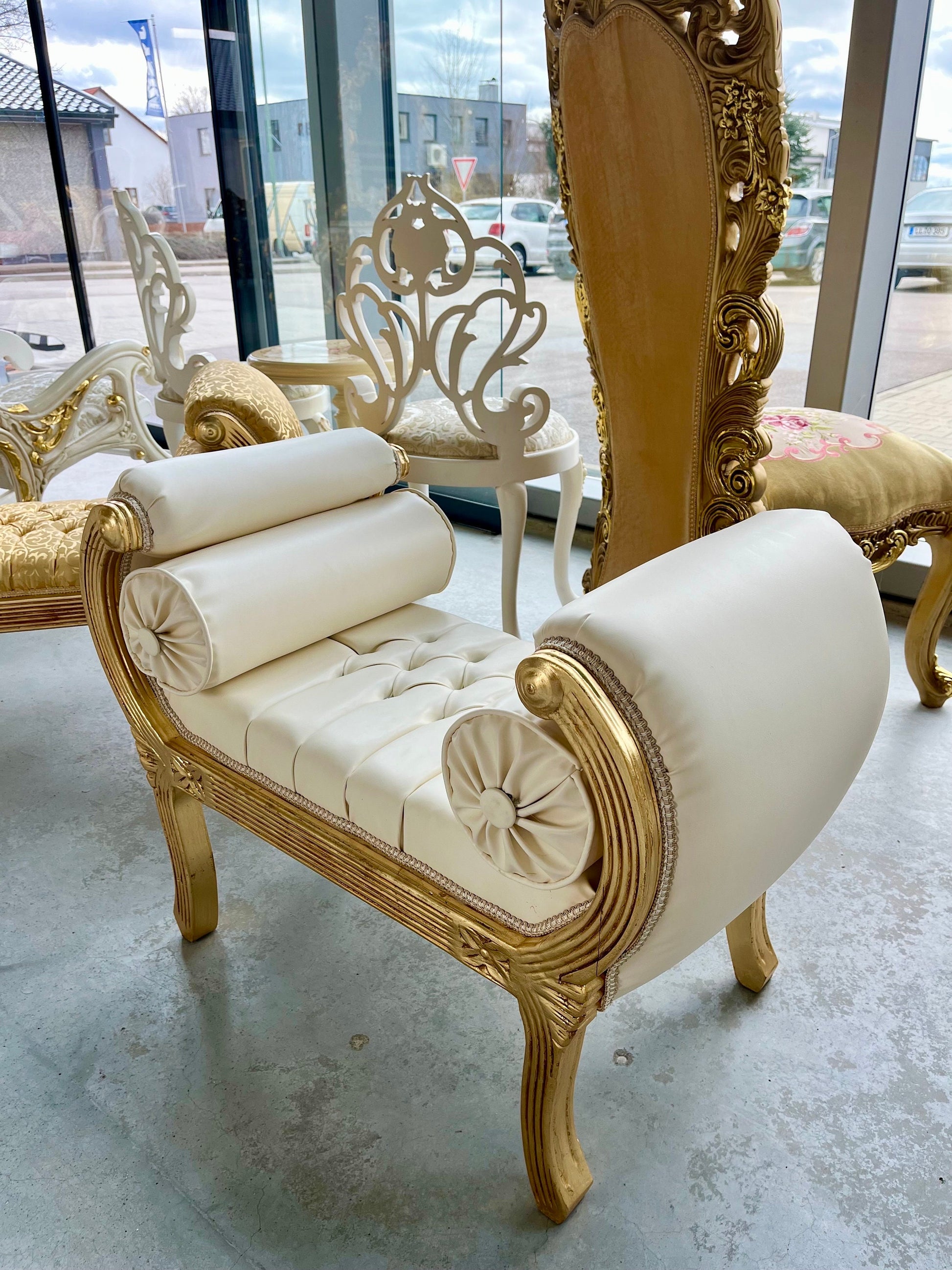 Ottoman French Louis Antique Style in Gold Hocker Retro Baroque Rococo Style in Gold Colour Ottoman for Home Decor