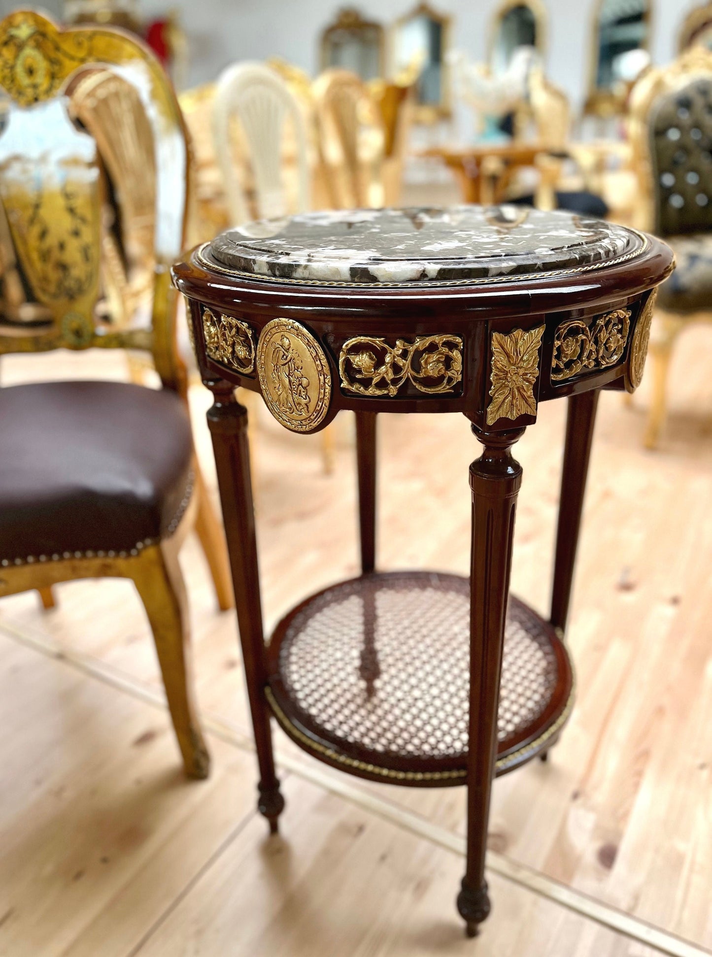 Round Side Table Brown Marble Top Royal Baroque Nostalgic French Style Wooden Table Round Marble in Brown