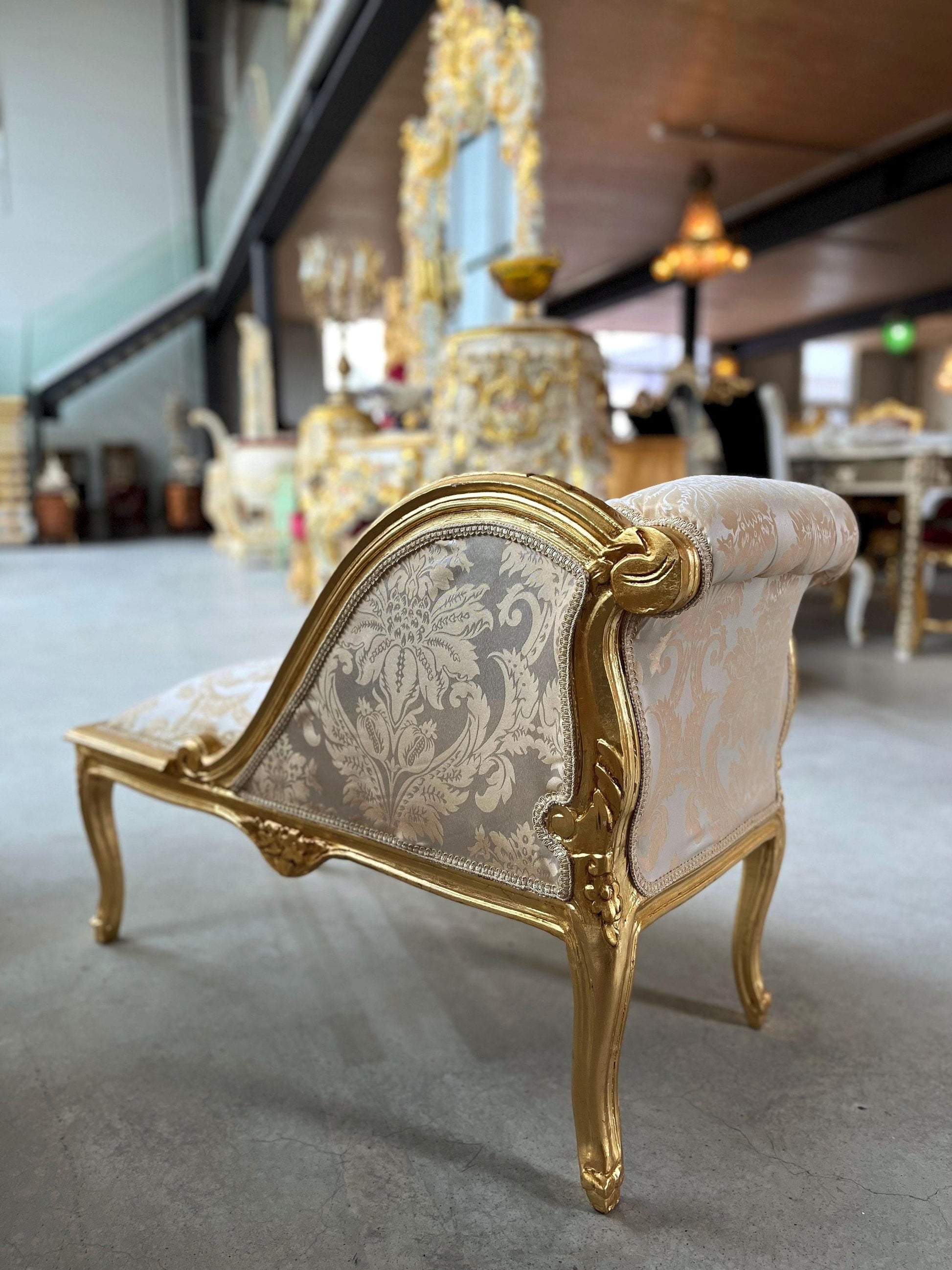 Bench French Louis Style Small Chaise Longue Shiny Ivory Retro Baroque Style Ottoman for Home Decor Ottoman Footstool in Gold Finish