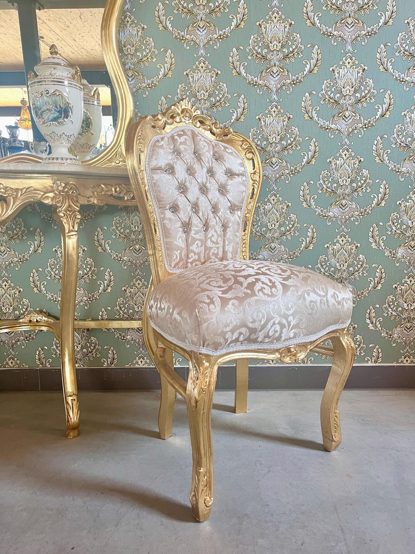Accent Chair Beige Jacquard Fabric French Baroque Chair Rococo Style Chair Antique Style Reproduction Dining Chair Beige Jacquard Fabric