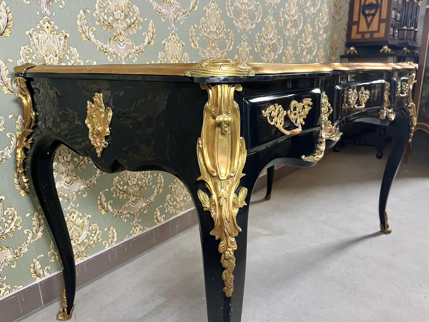 Luxurious Black Wooden Desk Antique Baroque Style Table with Bronze Ornaments at Edge Lacquered in Black - LIMITED EDITION