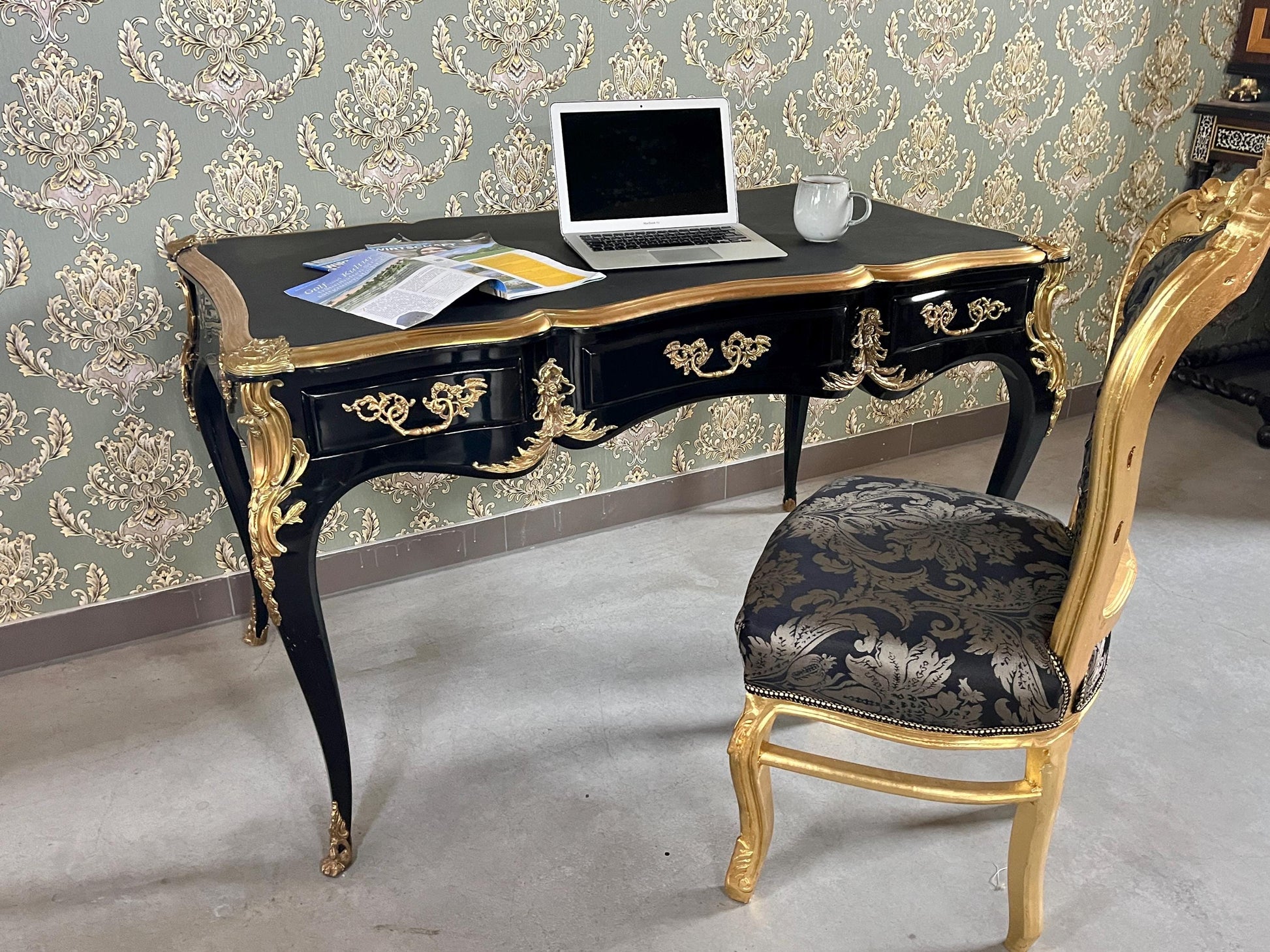 Luxurious Black Wooden Desk Antique Baroque Style Table with Bronze Ornaments at Edge Lacquered in Black - LIMITED EDITION