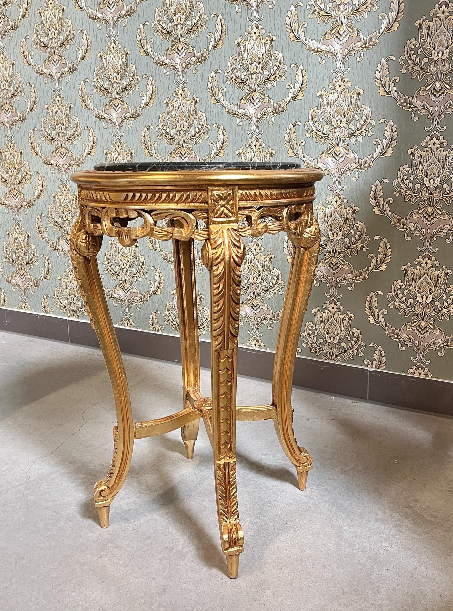 Side Table French Baroque Style with Marble Top Lamp Table Coffee Table Retro Antique Style White Finish Beige Marble for Home Decor