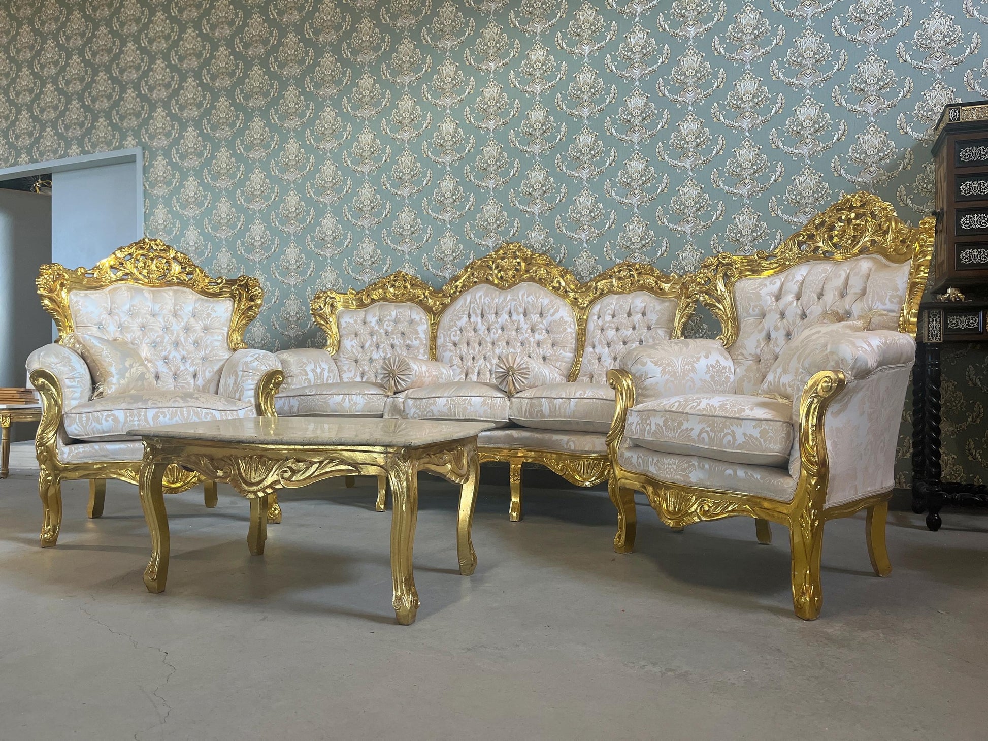 Sofa Set French Louis XV Style Tufted Velvet in Ivory Color in Gold Finish Marble Top Coffee Table Retro Baroque Style Sofa Set