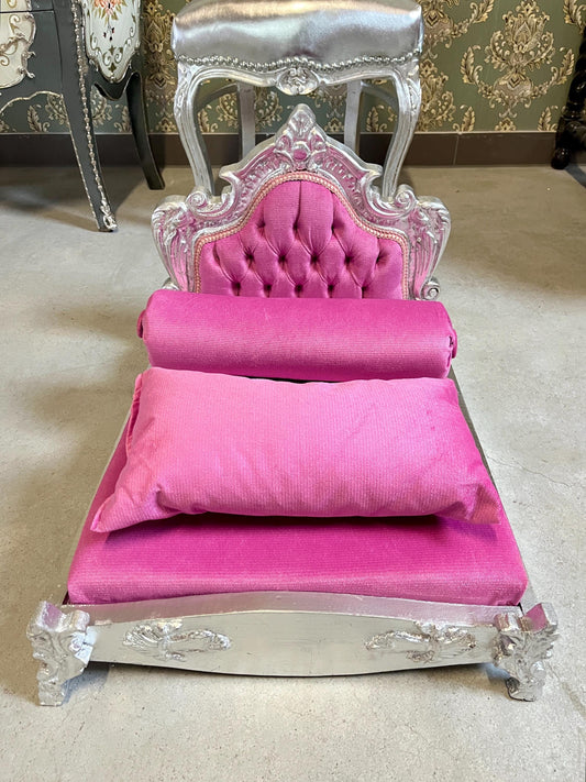 Cute Pet Bed French Baroque Style Handmade Dog Sofà Velvet Pink in Gold Finish Louis XV Rococo Cat Bed Silver Finish Birthday Gift for Her