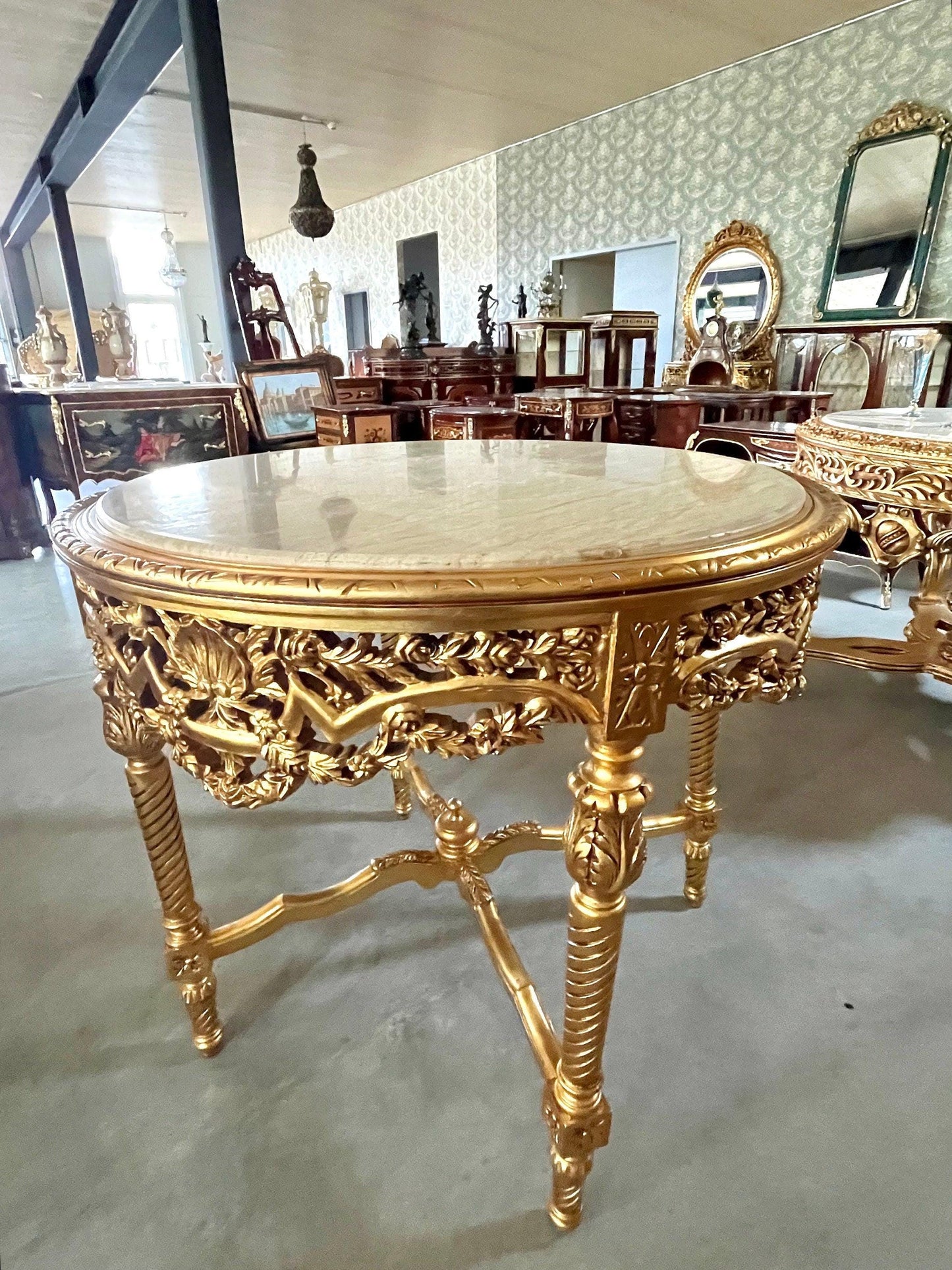 Round Table Italian Baroque Rococo Style in Beige Marble Top Table Black Marble Top French Decor Table Antique Style Table for Home Decor