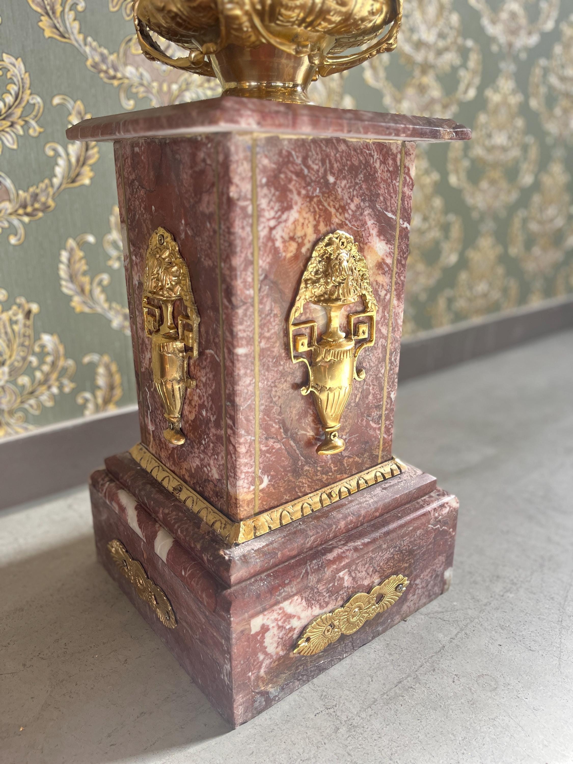 Huge Marble Pillar with Brass Royal Marble Column Italian Antique Look Pillar, A Pair Set of Marble Pillar For Home Decor For Hotel Entrance