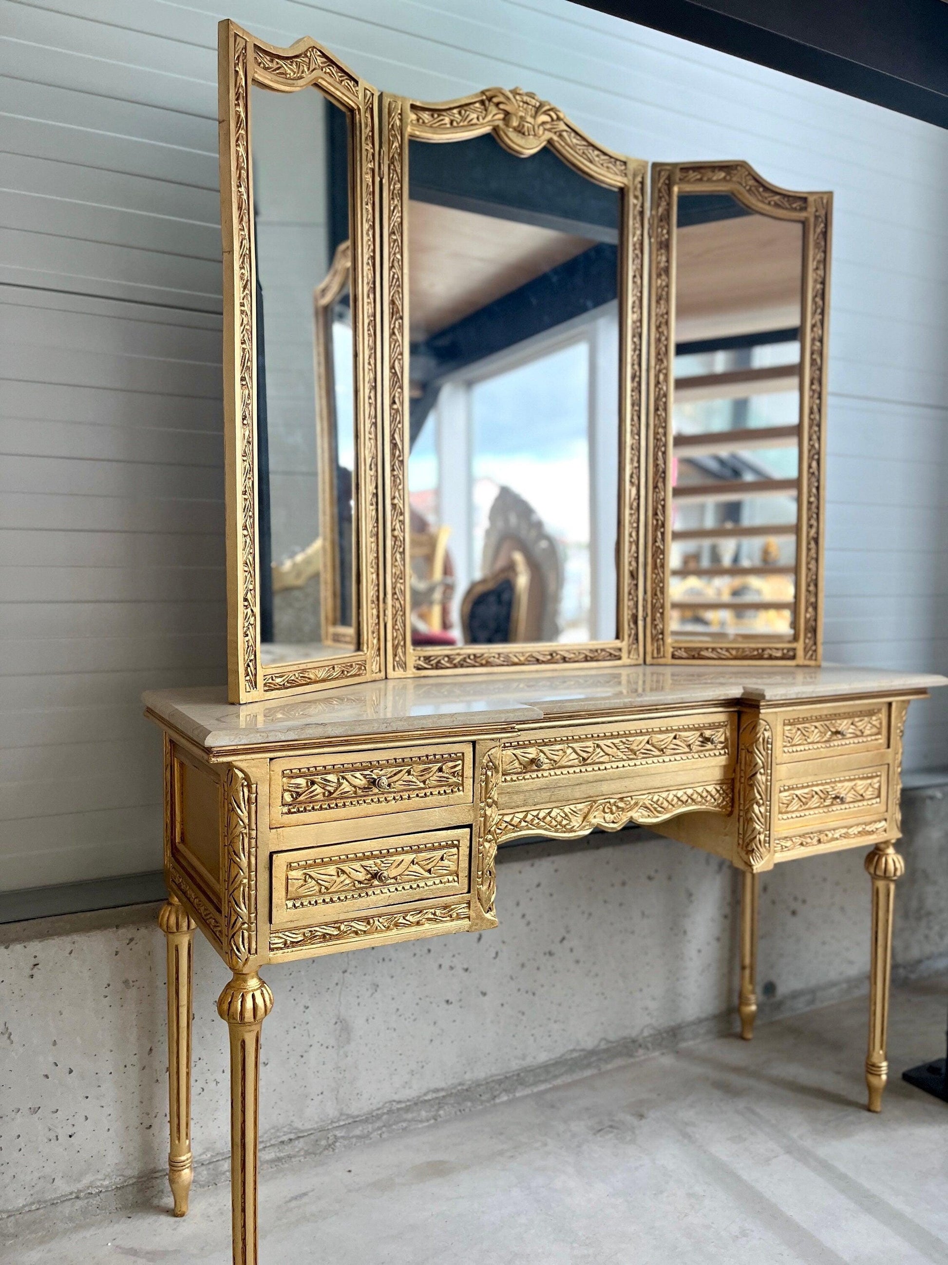 Mirror and Desk Set French Antique Style with Marble Slab Top Wooden Tableع Baroque Rococo Style in Gold Finish for Home Decor
