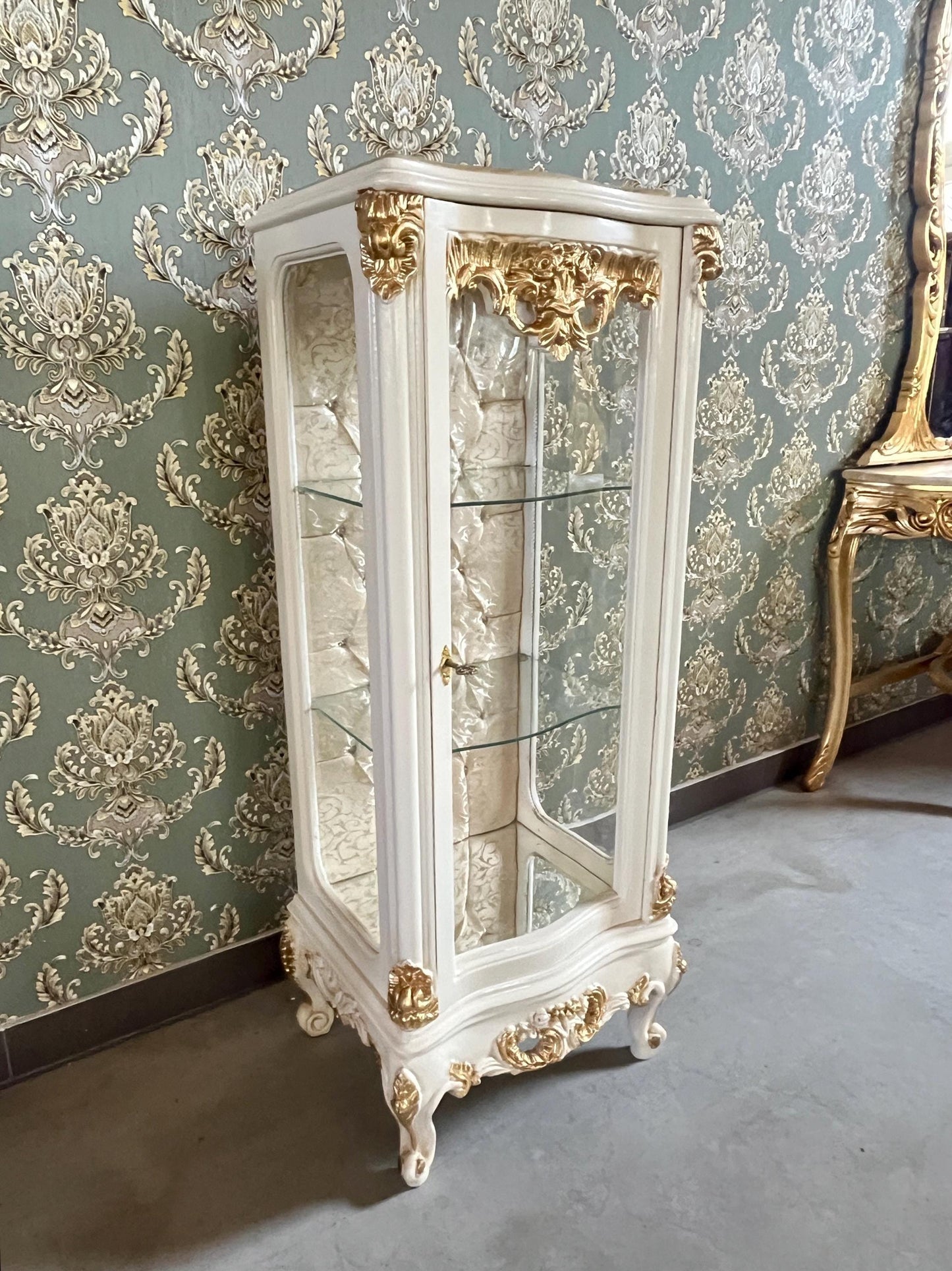 Showcase Gold French Louis XV Style Showcase Antique Style Silver Showcase Baroque Style Beige Showcase Home Decor French Style for Home