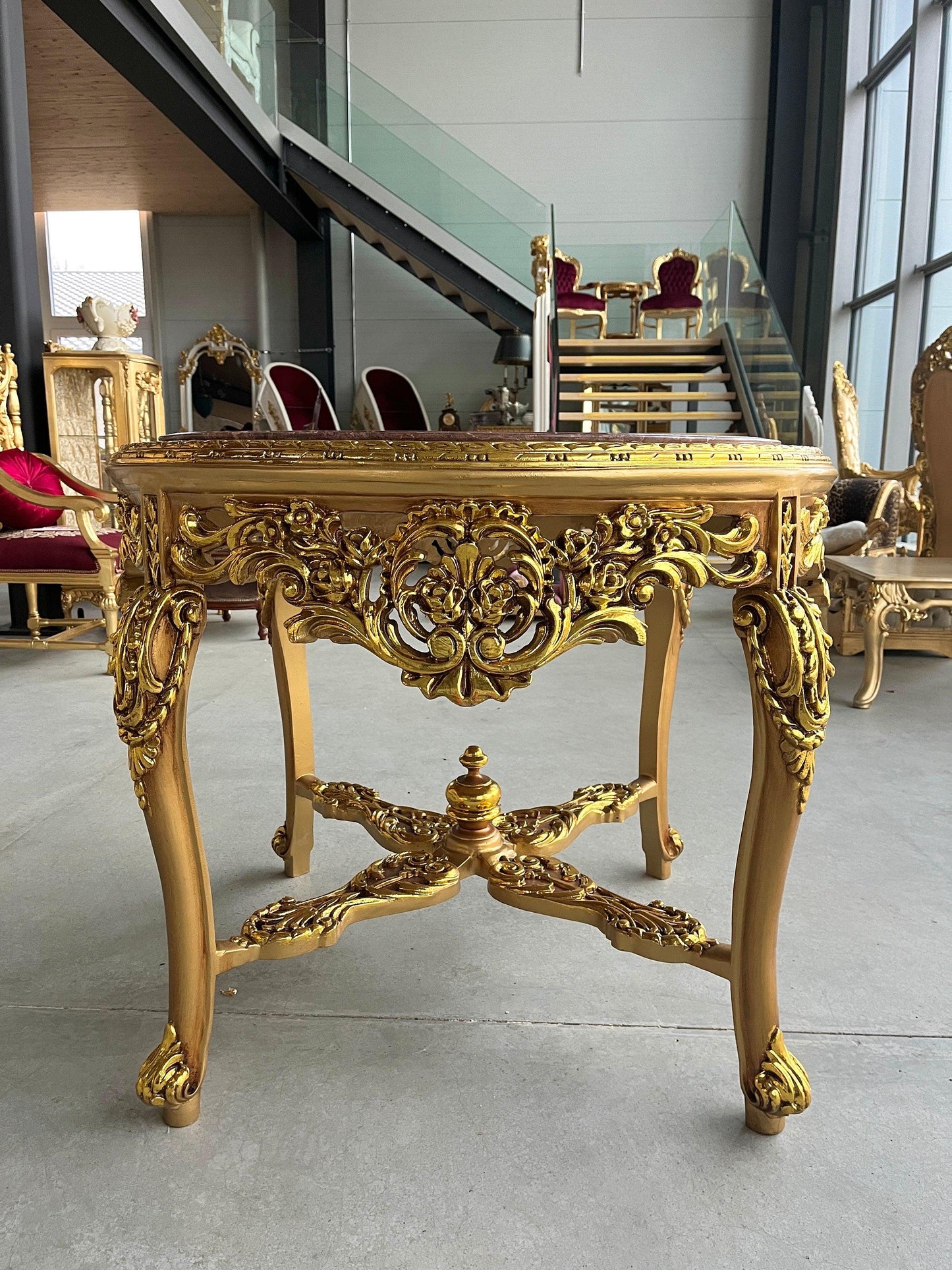 Round Table Retro Baroque Rococo Style Marble Top French Antique Style Wooden Table Gold Finish for Home Decor
