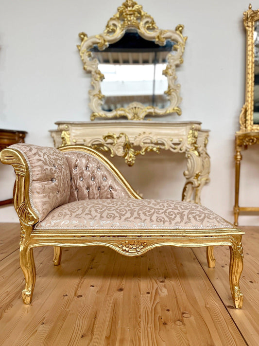 Bench French Louis Style Small Chaise Longue in Beige Fabric Retro Baroque Style Ottoman for Home Decor in Gold Finish