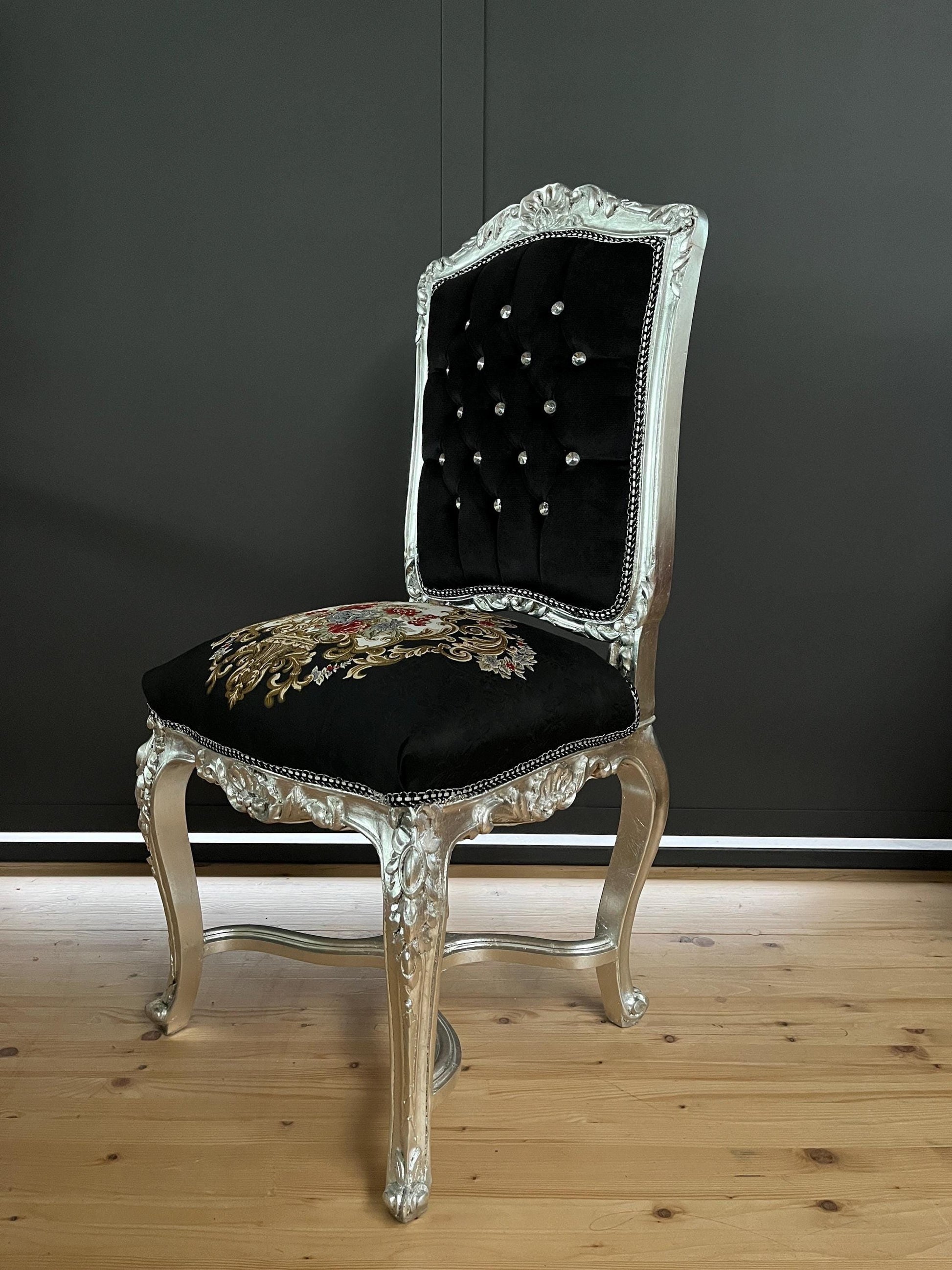 Accent Chair Antique Style Silver Finish Dining Chair Black Home Decor Baroque Rococo Style Chair in Black Velvet for Home