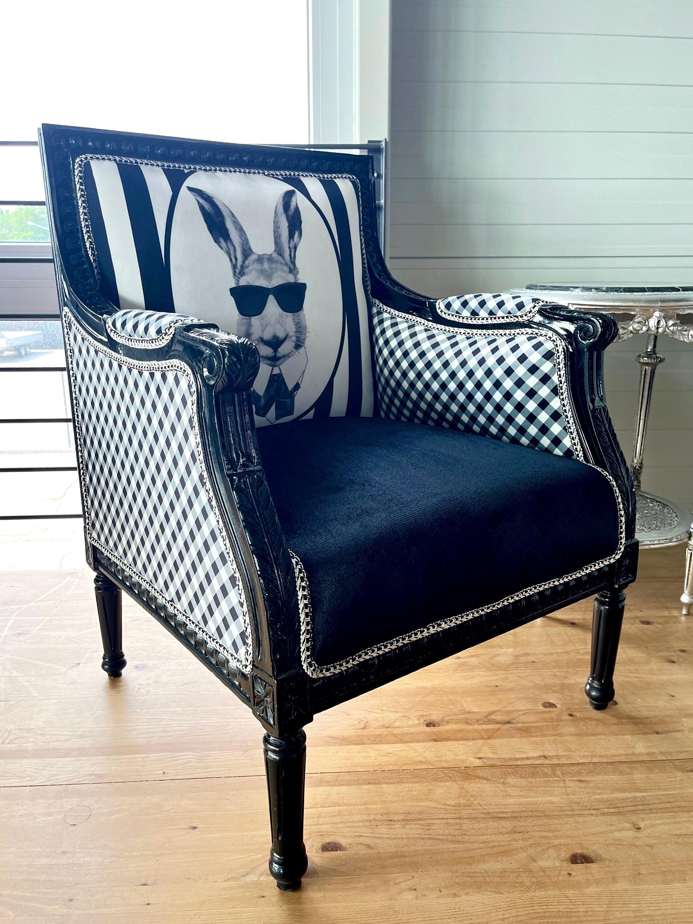 Armchair Classic Baroque Style in Black & White Velvet Cool Rabbit Print Square Armchair for Birthday Party Special Event Commercial Decò