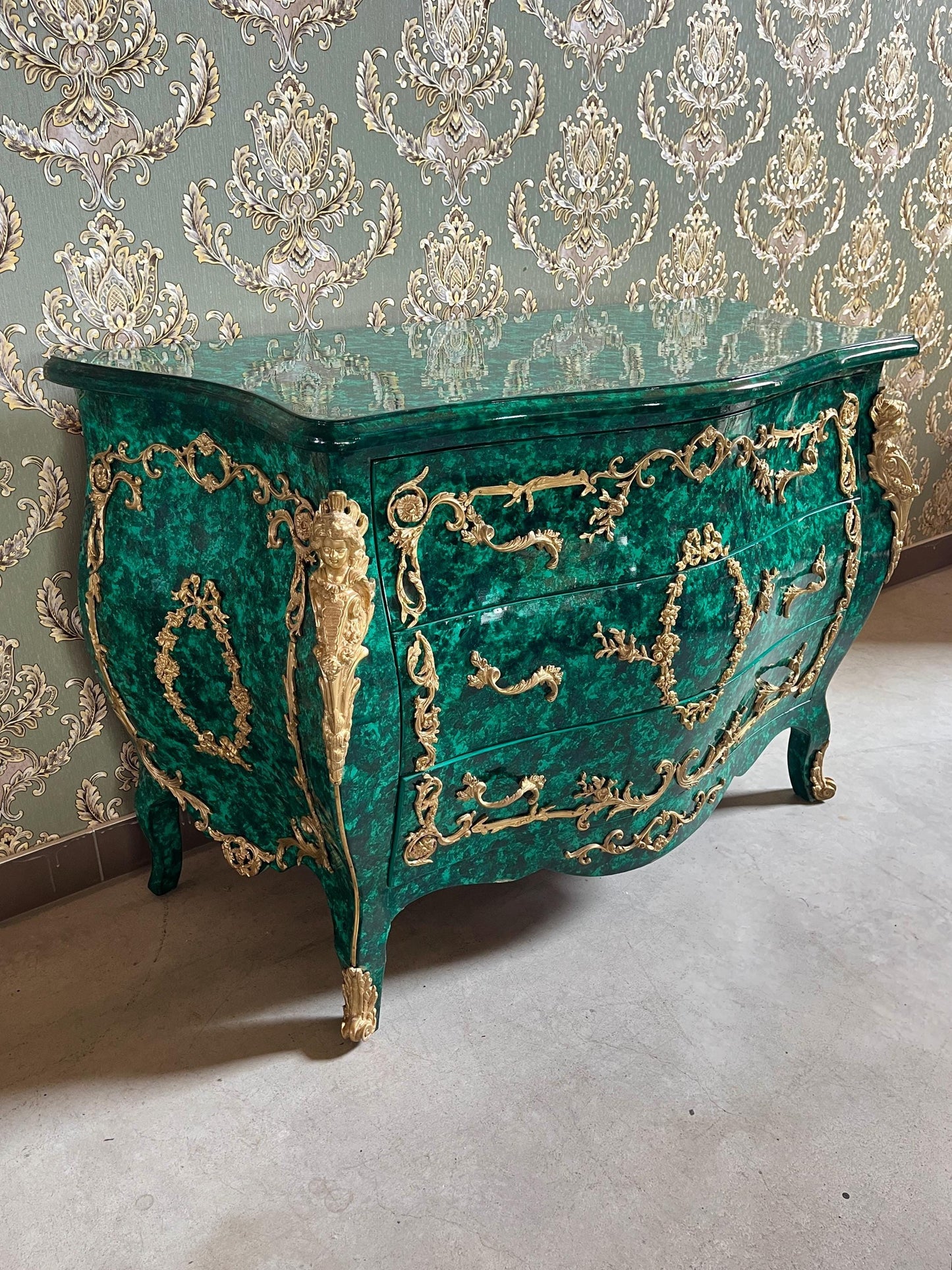 Deluxe Chest of Drawer Louis XV Style in Emerald Green Antique Royal Style Dresser with Bronze Ornaments for Bedroom Decor- LIMITED EDITION