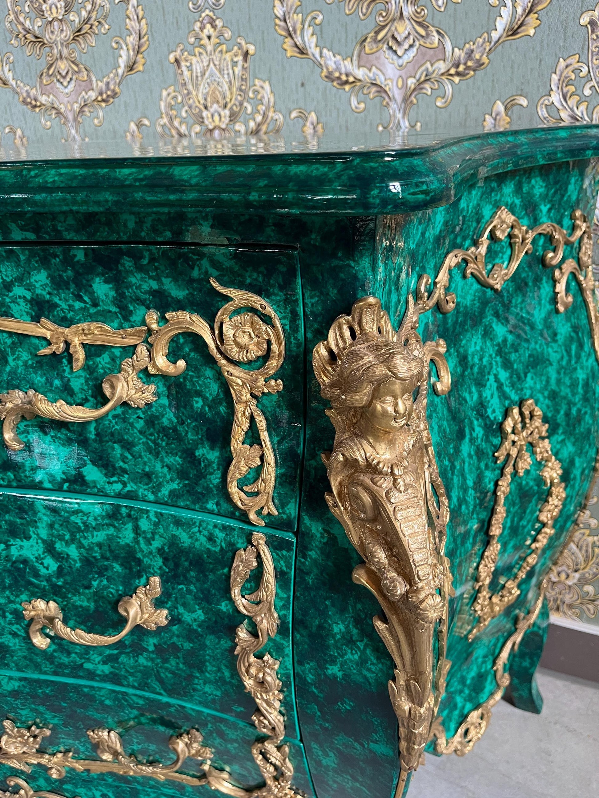 Deluxe Chest of Drawer Louis XV Style in Emerald Green Antique Royal Style Dresser with Bronze Ornaments for Bedroom Decor- LIMITED EDITION