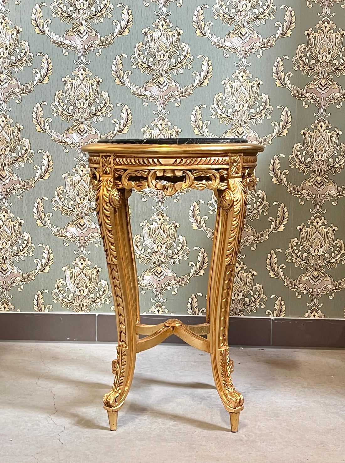 Side Table French Baroque Style with Marble Top Lamp Table Coffee Table Retro Antique Style White Finish Beige Marble for Home Decor