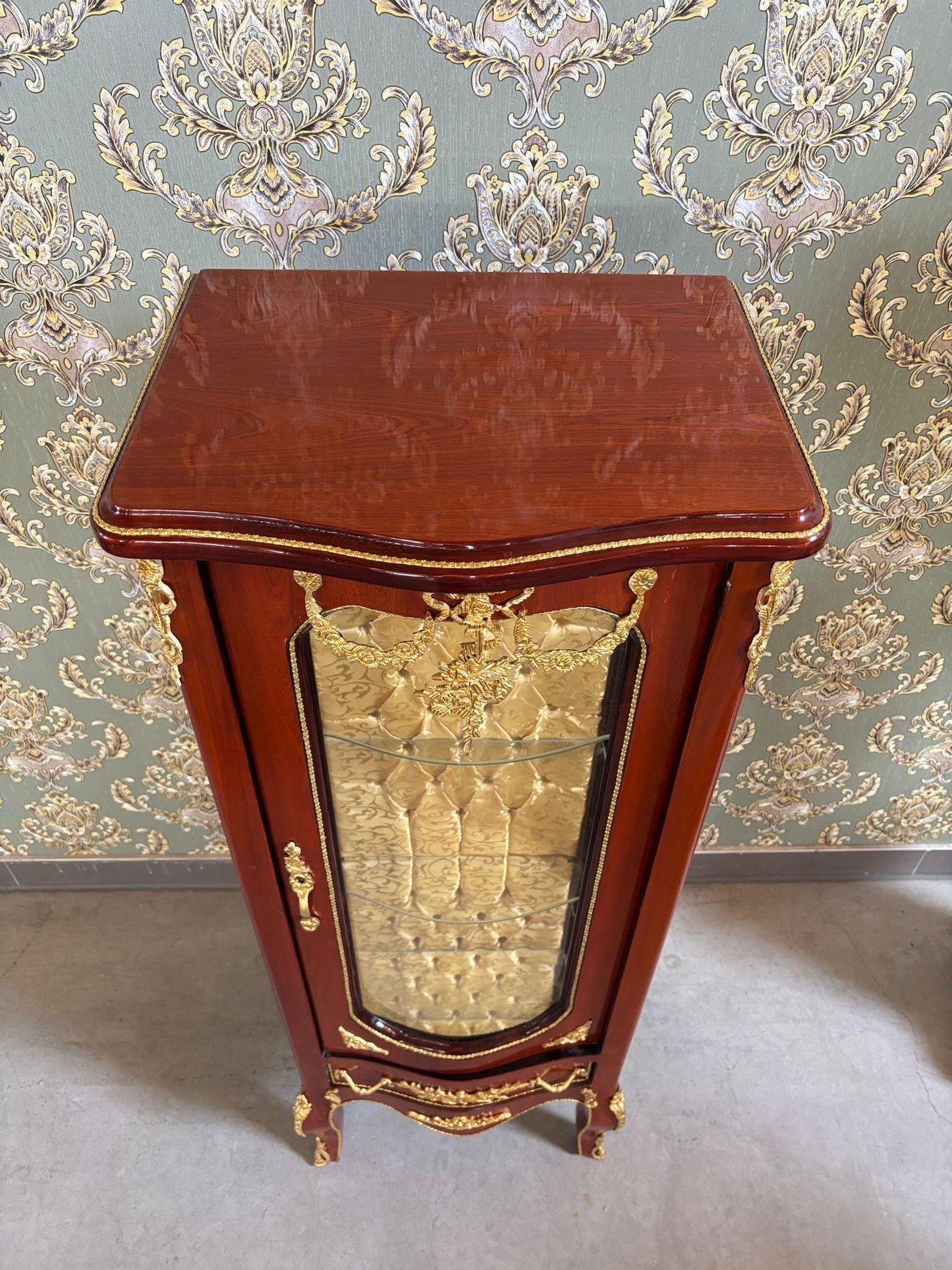 Wooden Display Cabinet French Antique Style Brown Showcase Retro Baroque Glass 3-Shelf Cabinet Gold Fabric at Back for Home Decor