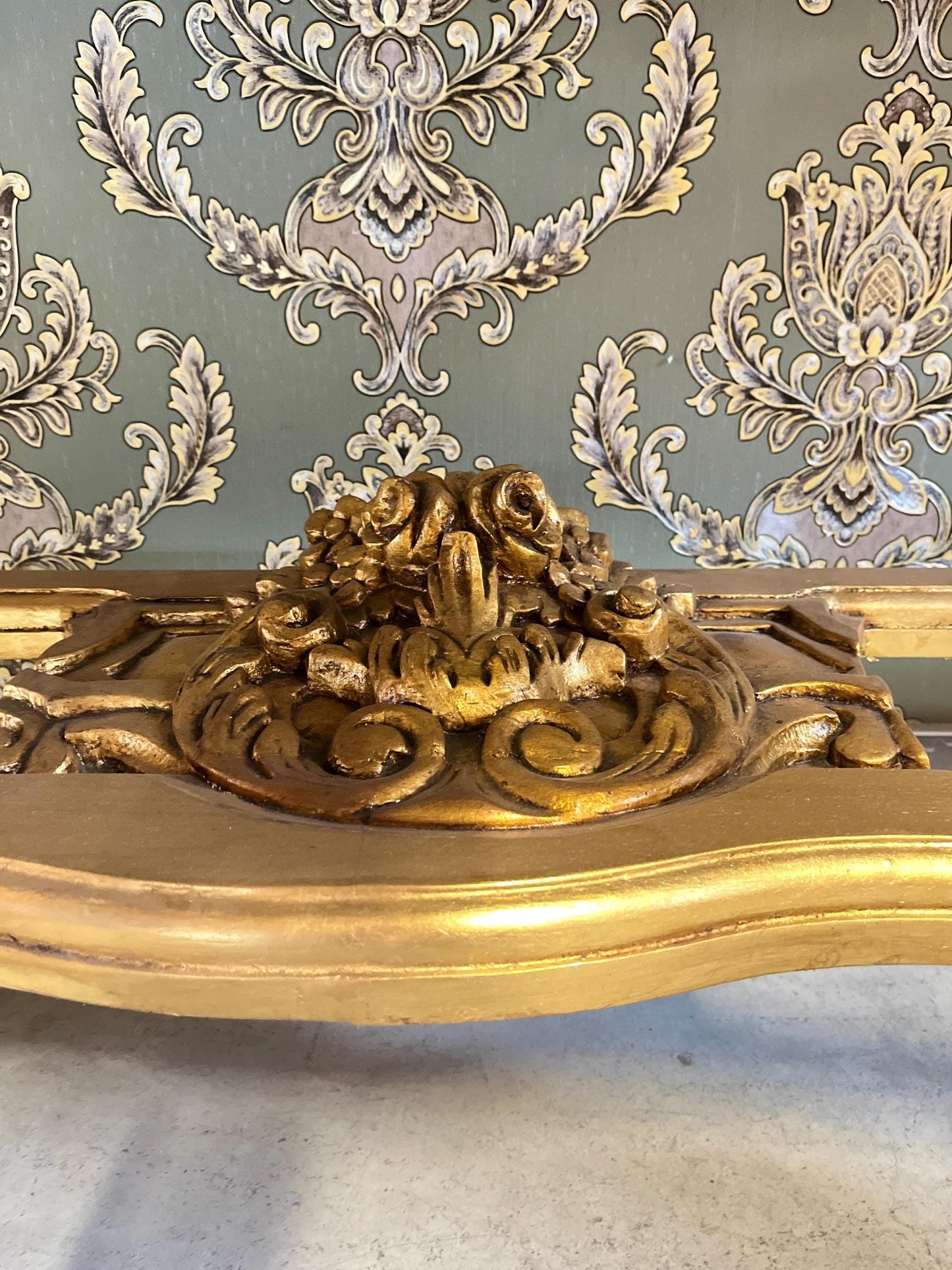 Console Table French Antique Style in Solid Wood Brown and Marble Slab Top Table Retro Baroque Style Gorgeous for Home Decor