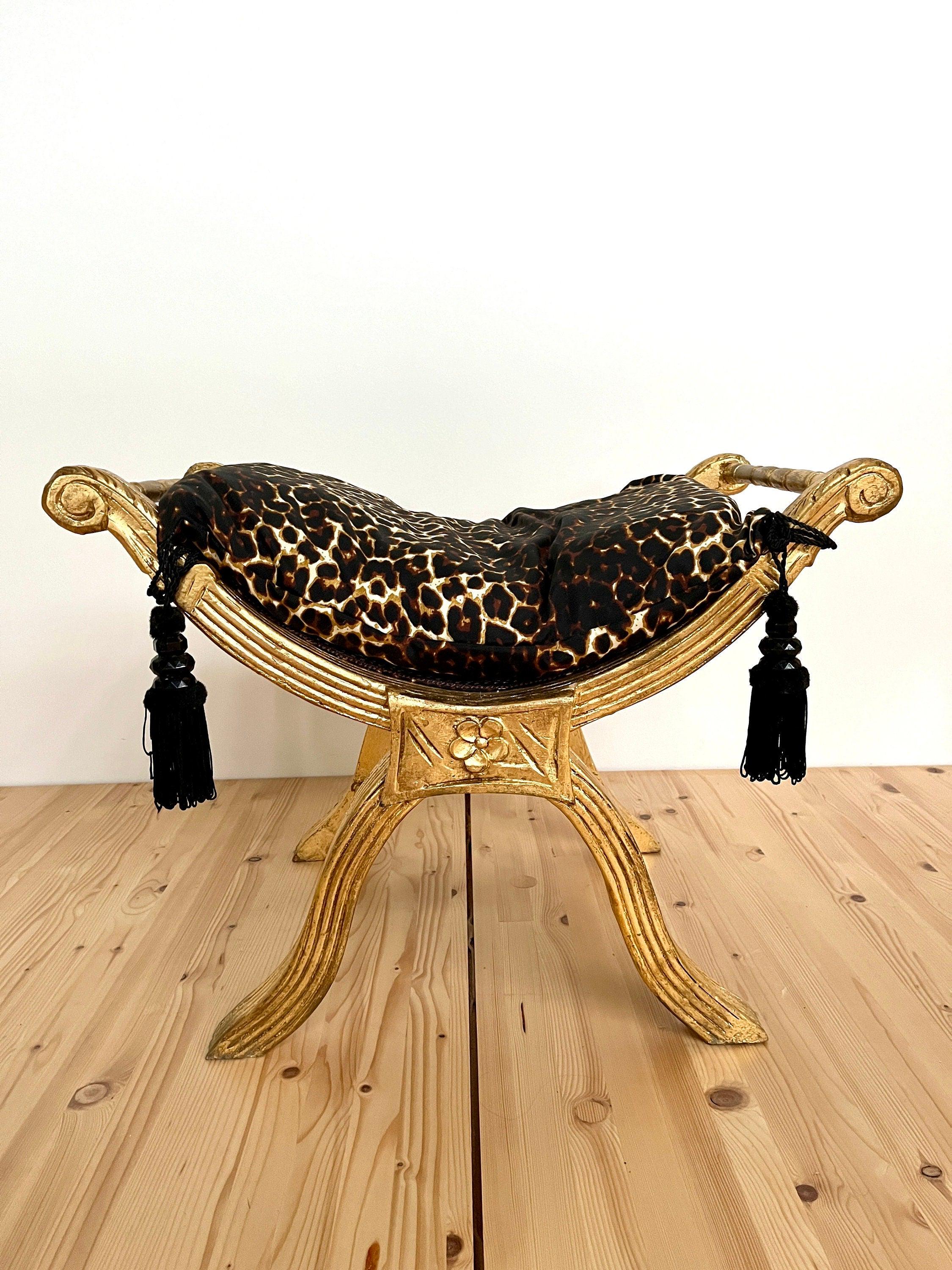 Foot Stool French Louis XV Antique Style Ottoman Retro Baroque Style Hocker with Tassels Bordeaux Gold Leopard Print Seated in Gold Finish