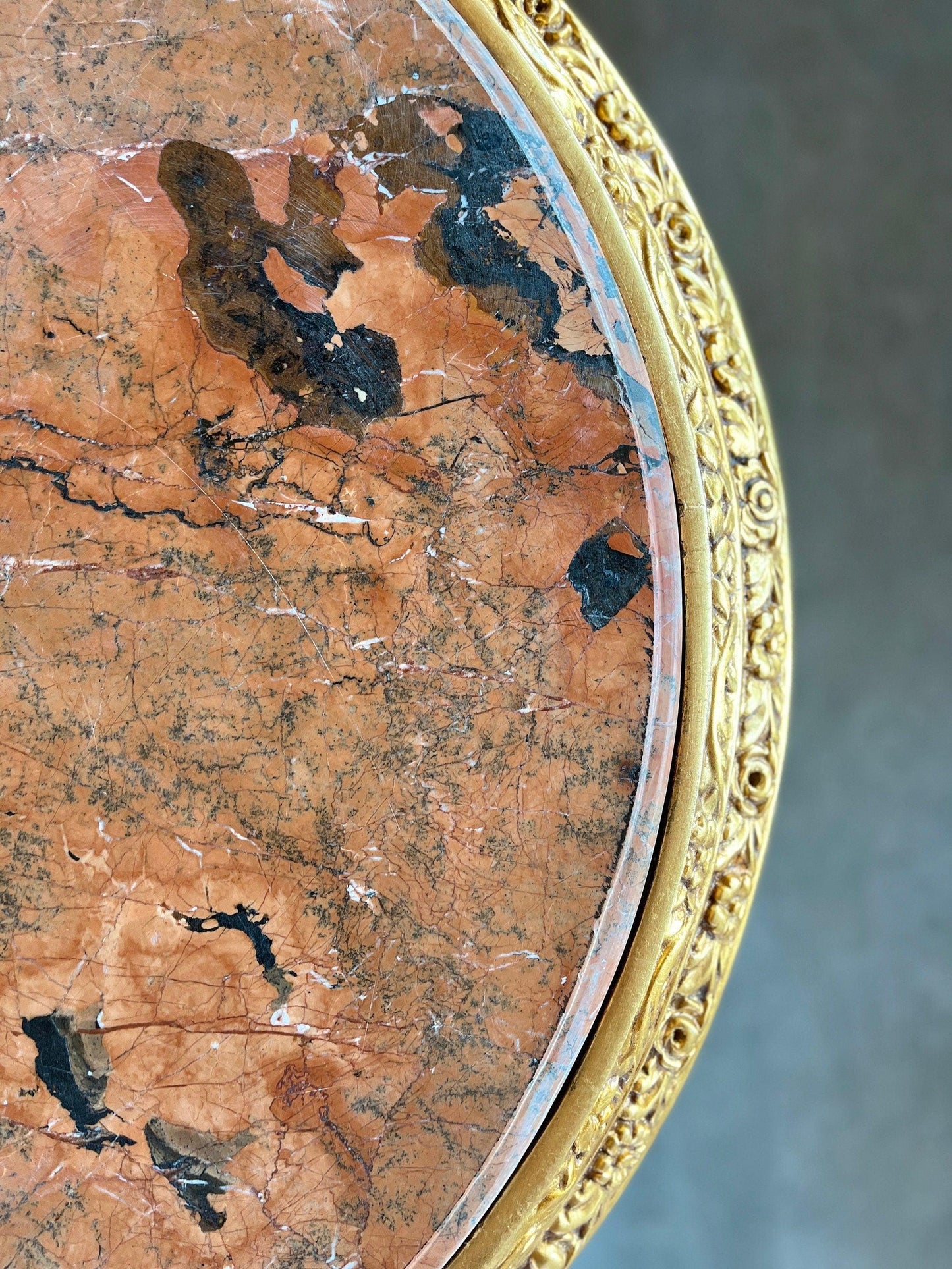 Wooden Decor Table Marble Top Royal Baroque Style Round Table Marble Slab in Orange French Antique Style for Home Decor Hotel Decoration