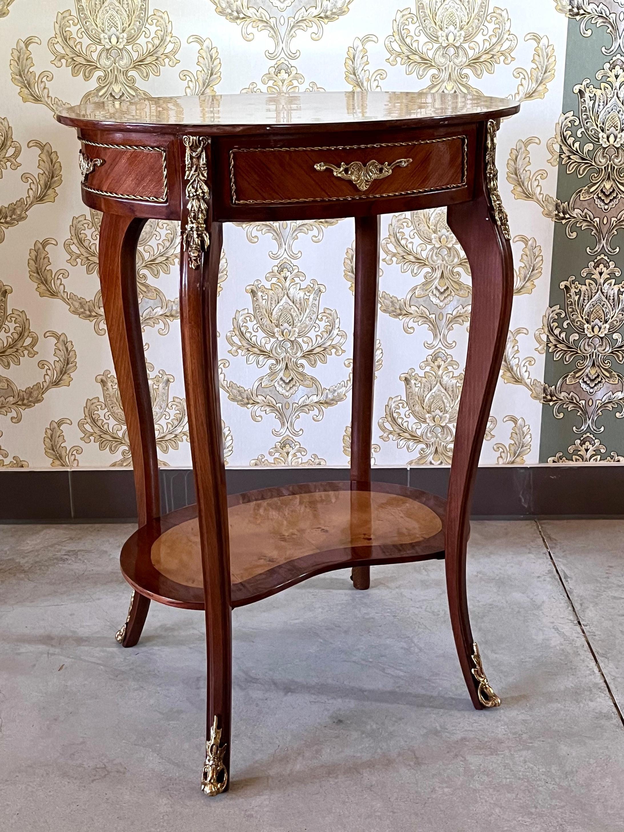 Side Table French Antique Style Wooden Brown Oval Shape Table Retro Baroque Style for Home Decor