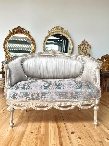 Lounge Sofa Baroque Rococo Style in Taupe Color Floral Handmade Luxurious Retro French Love Seat For Party Event Home Decor LIMITED EDTION
