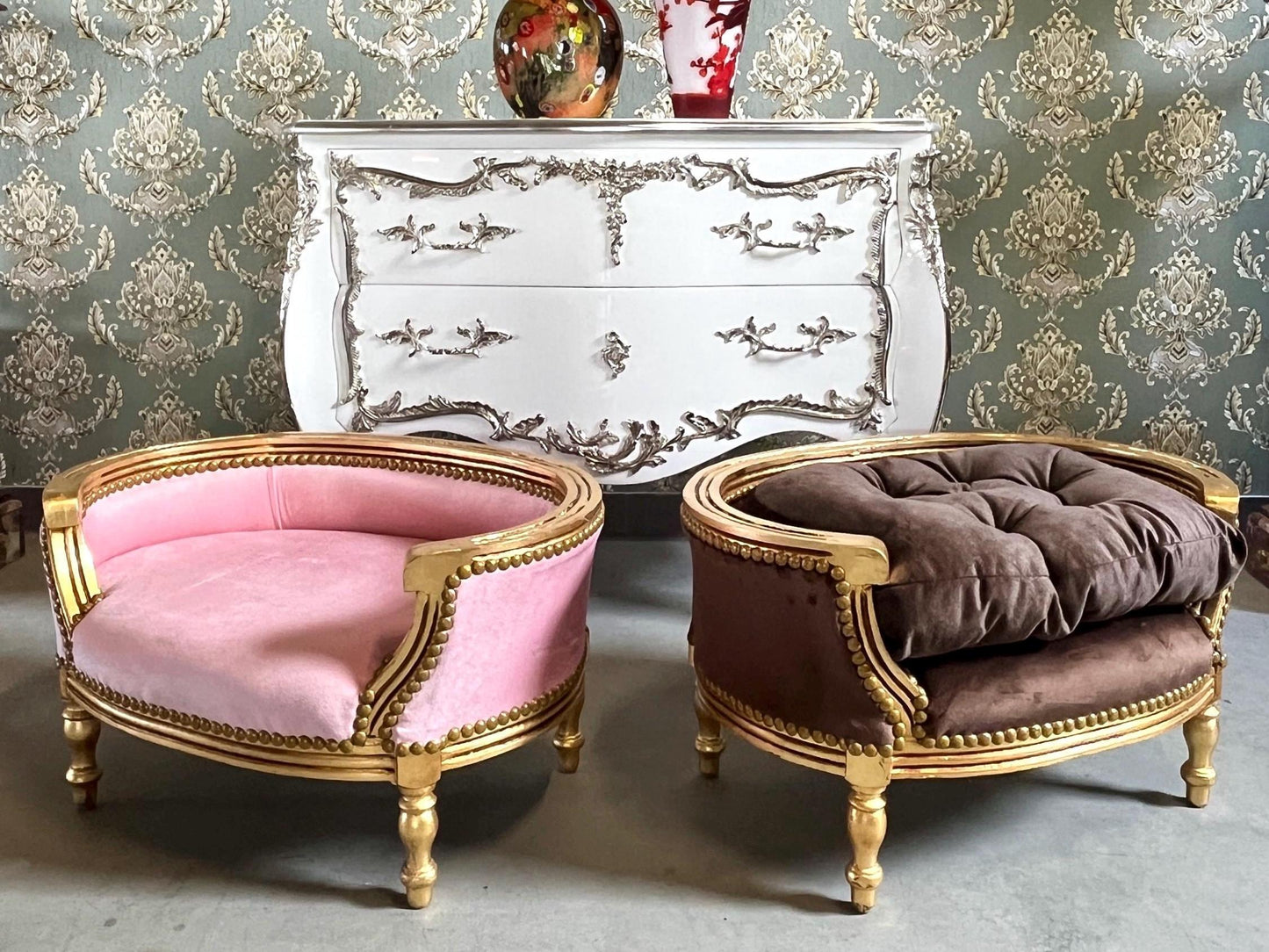 Dog Sofa Chair Retro Baroque Rococo Style Cute Dog Settee Green Velvet Blue Velvet for Home Decor Dog Chair