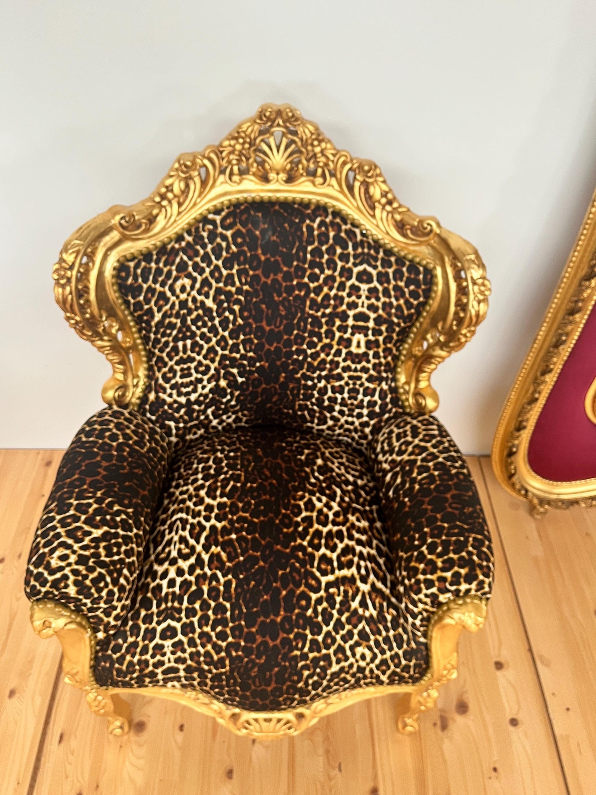 Armchair French Baroque Rococo Style Wooden Sofa Chair Antique Style in Leopard Brown for Living Room Home Decor