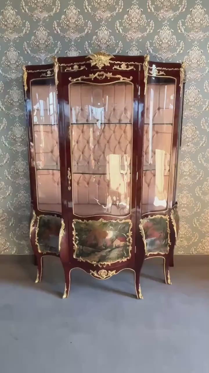 Retro Baroque Display Cabinet: Handpainted Antique Style Showcase