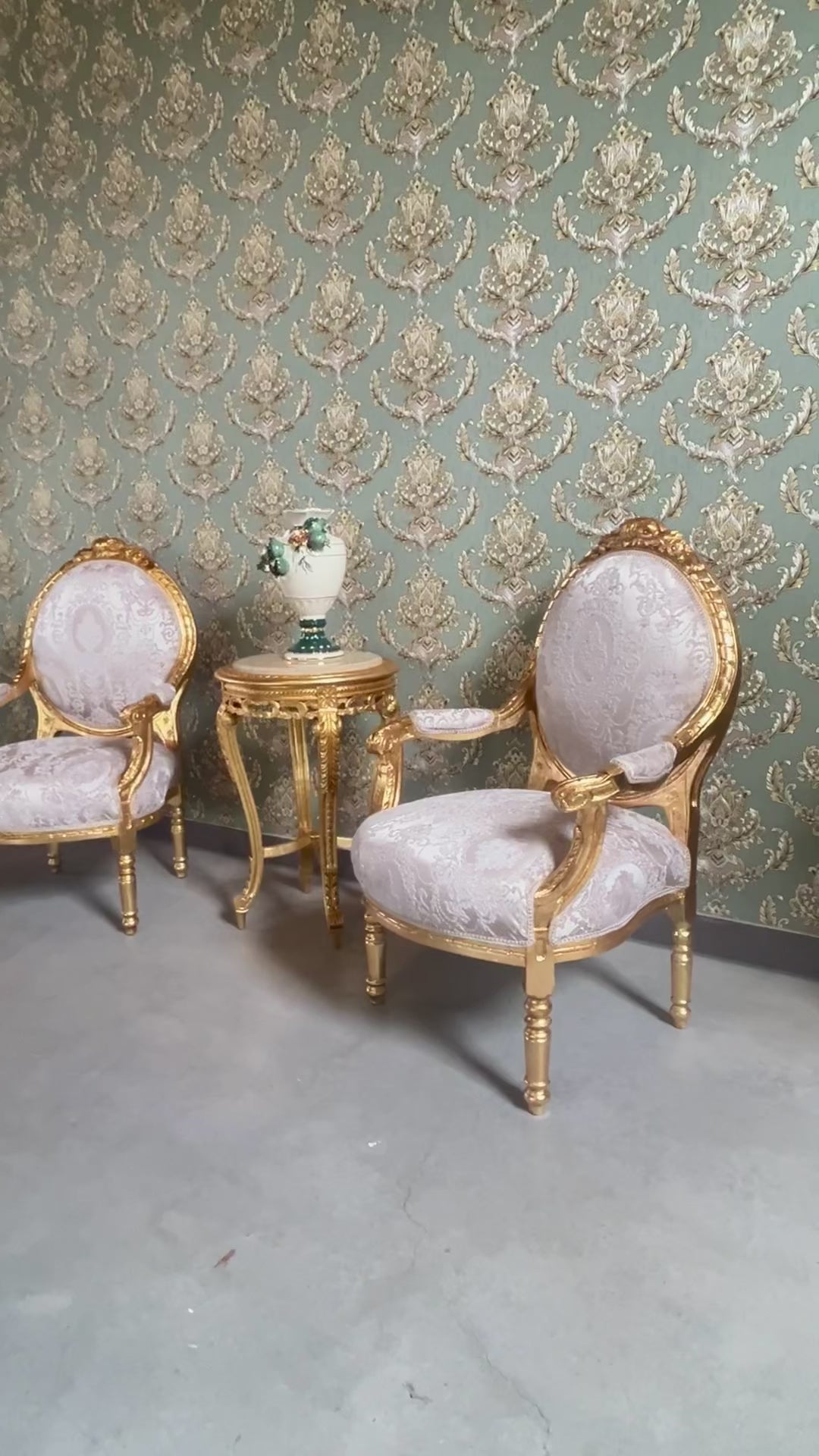 Rococo Armchair & Marble Top Table Set in Beige Floral Baroque Lounge Furniture