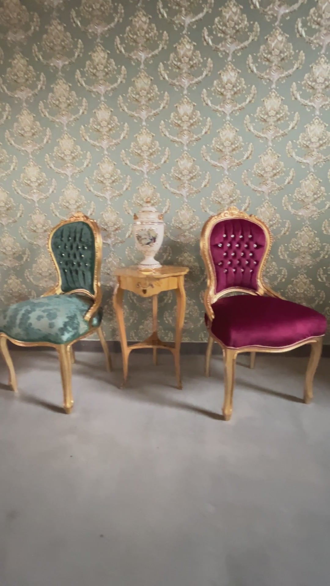Baroque Accent Chair Turquoise Green Velvet Dining Chair French Style in Red Velvet