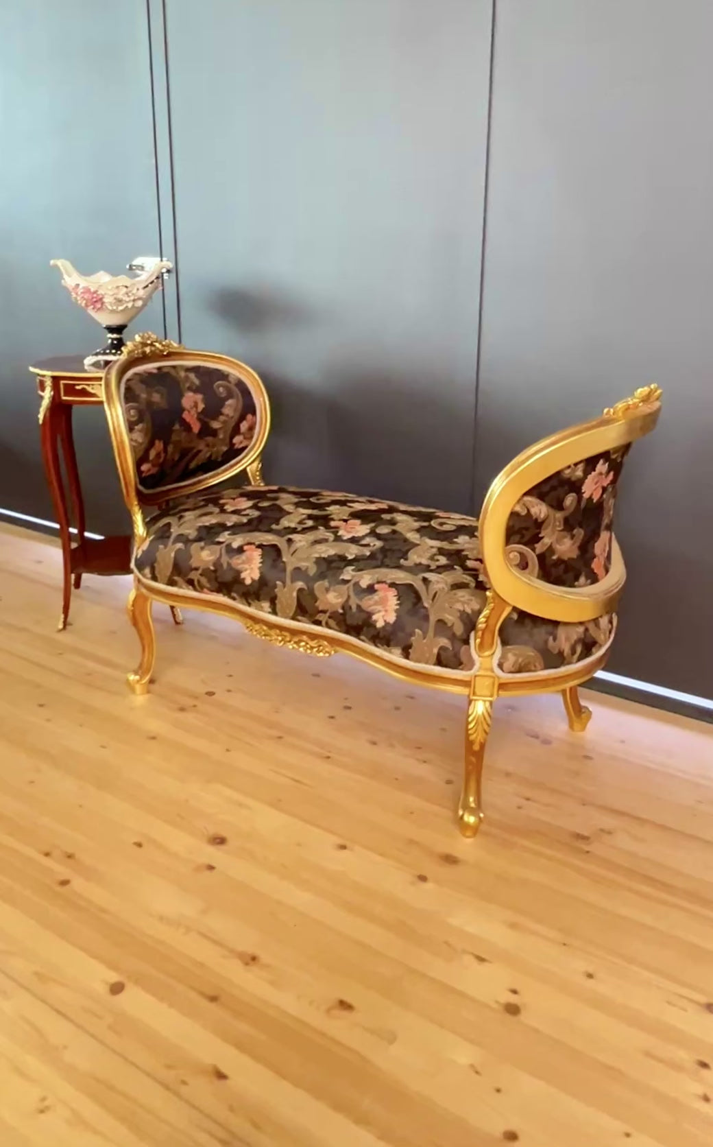 Chic French Chaise Longue Black Floral Baroque Settee Luxury Home Design Furniture