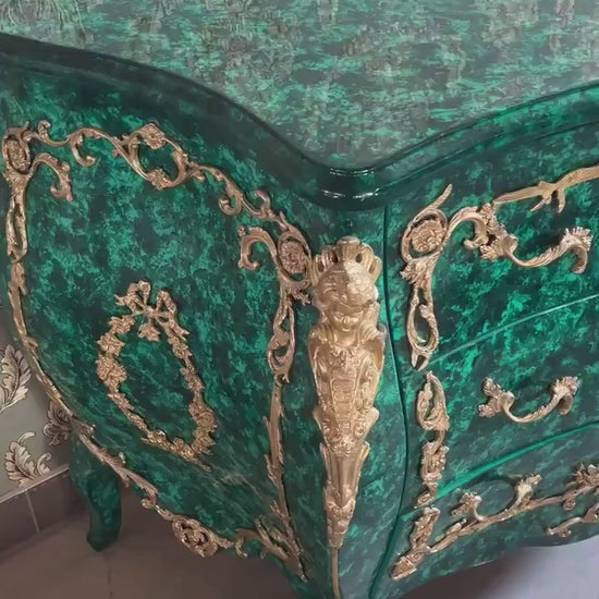 Emerald Green Louis XV Style Chest of Drawers: Antique Royal Bedroom Decor