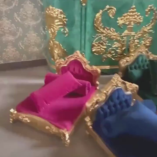 Baroque Pet Sofa: Handmade Velvet Dog/Cat Bed, Gold Finish